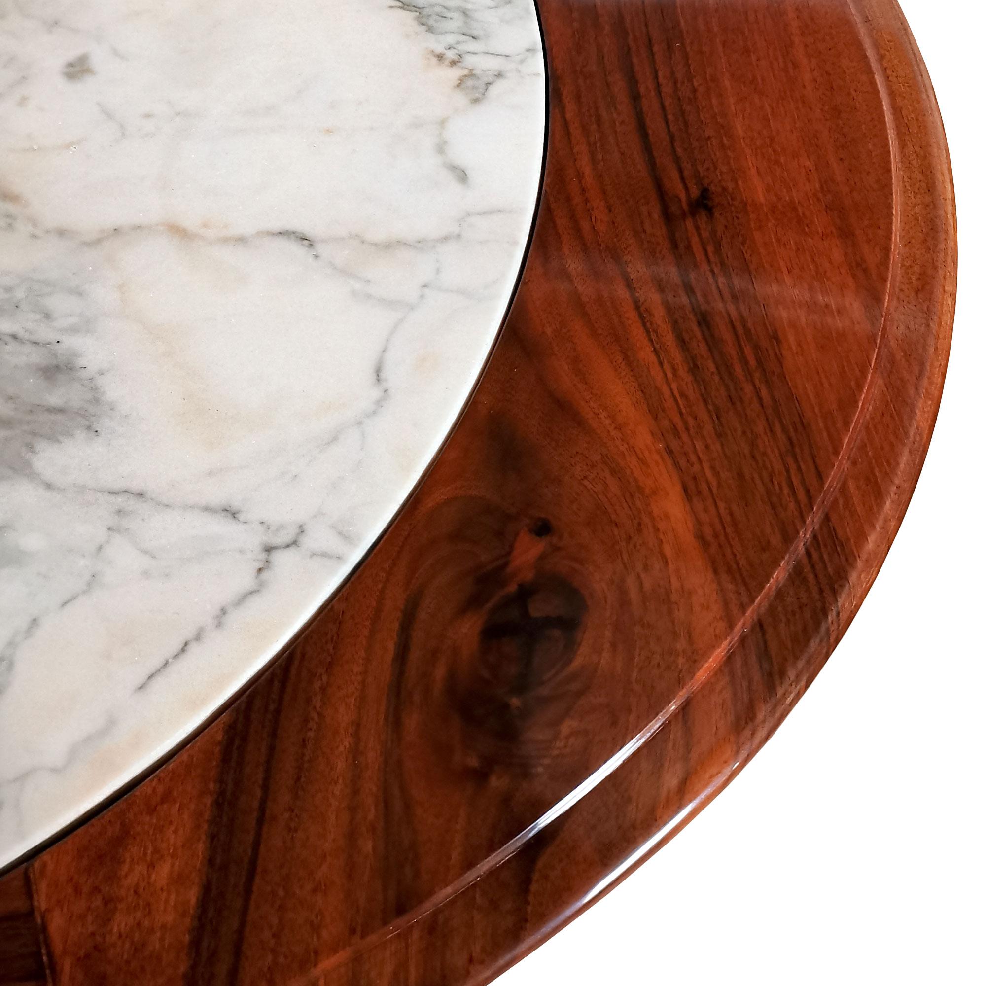 Modern Oval Table in Solid Walnut with Marble Top - Italy, 1970 In Good Condition For Sale In Girona, ES