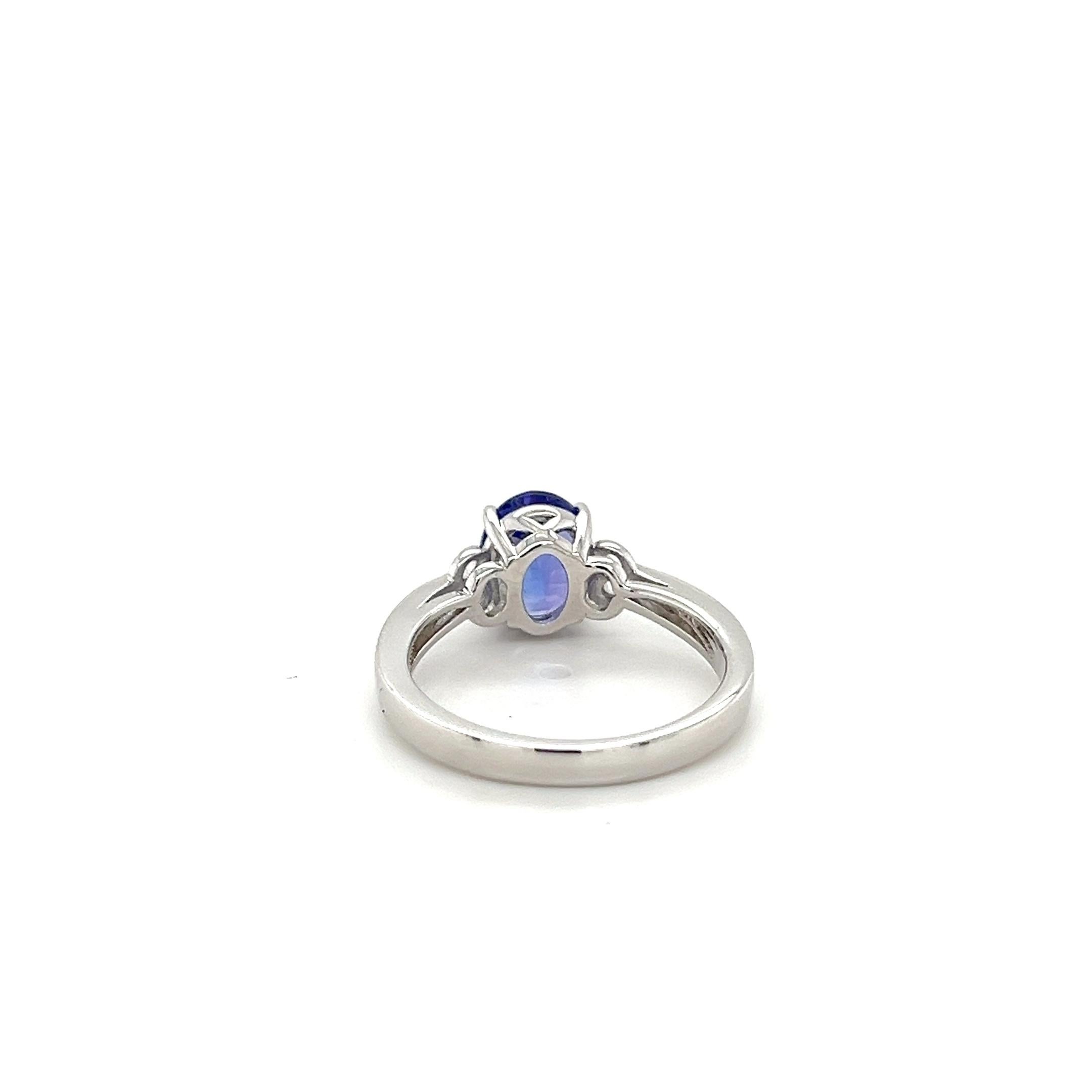 Art Deco Oval Tanzanite and Cubic Zirconia Accent Ring in White Gold Cocktail Ring For Sale