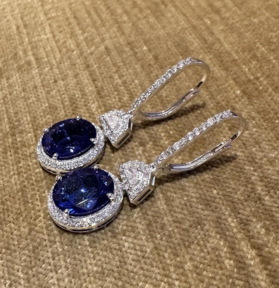 Donna Orecchini ovali con tanzanite e diamanti in oro bianco 18 ct. in vendita