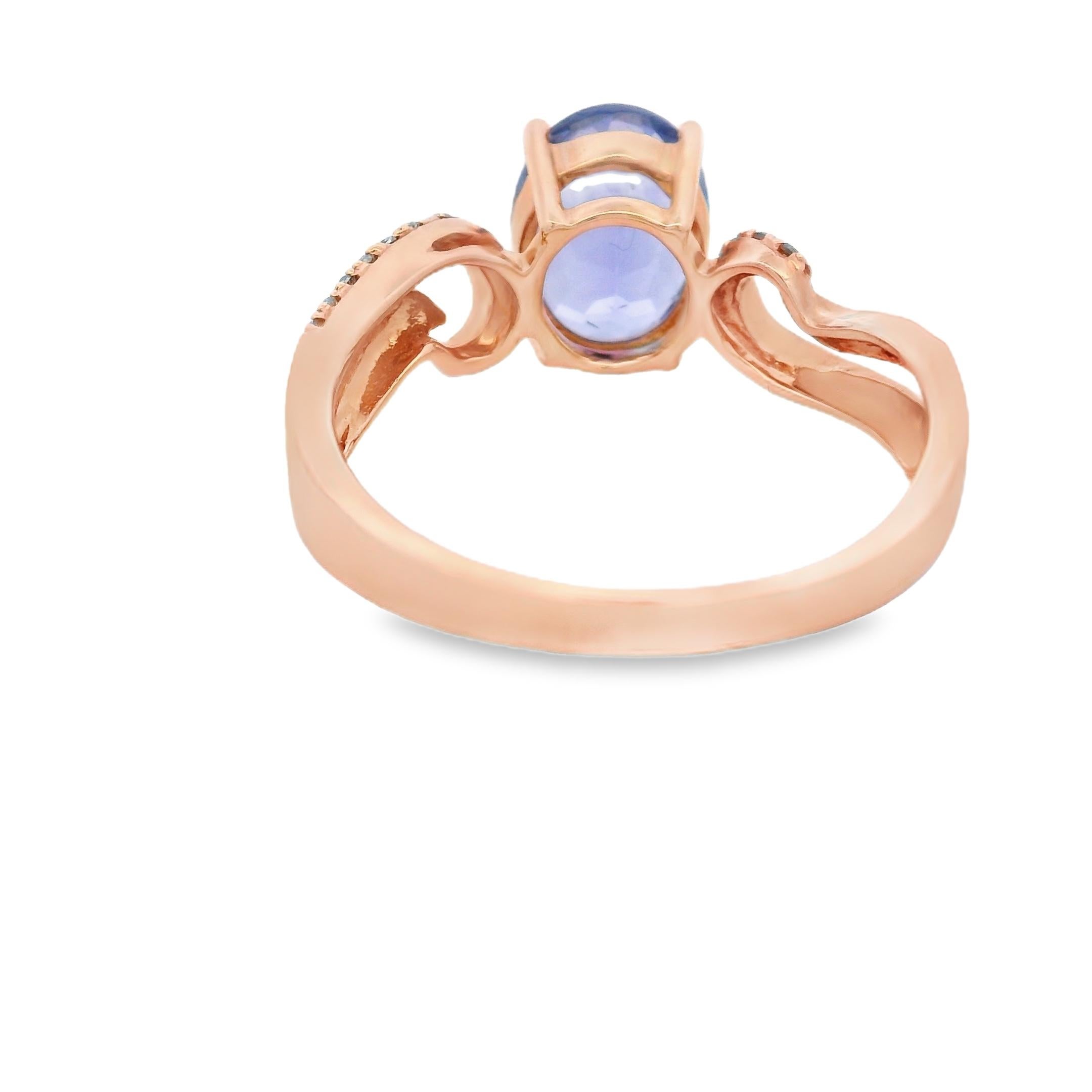 Anello ovale con tanzanite e diamanti in oro rosa 14K con centro da 2,05 carati, misura 7 in vendita 1