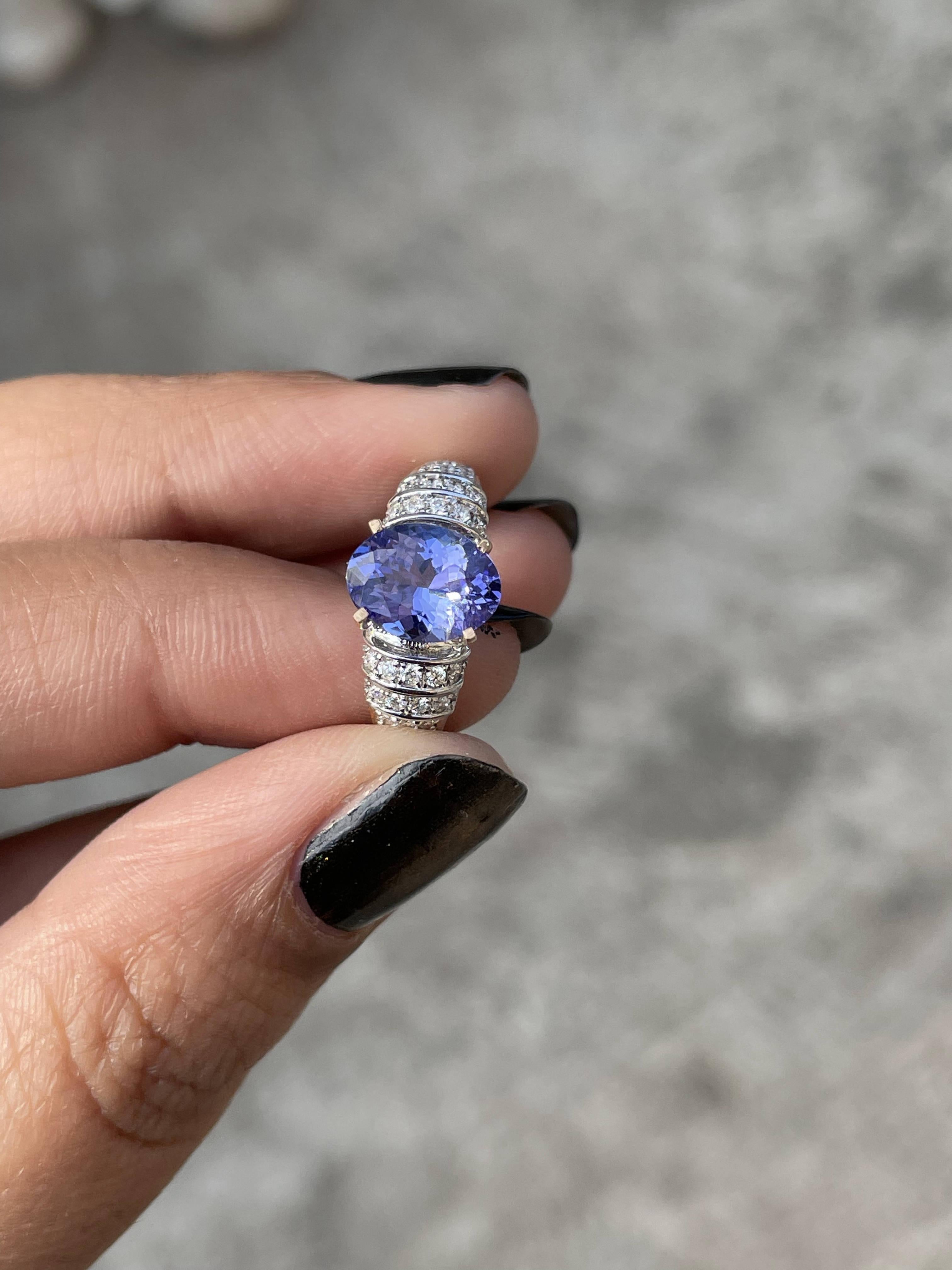 For Sale:  Oval Tanzanite and Diamond Ring in 18k Solid White Gold 8