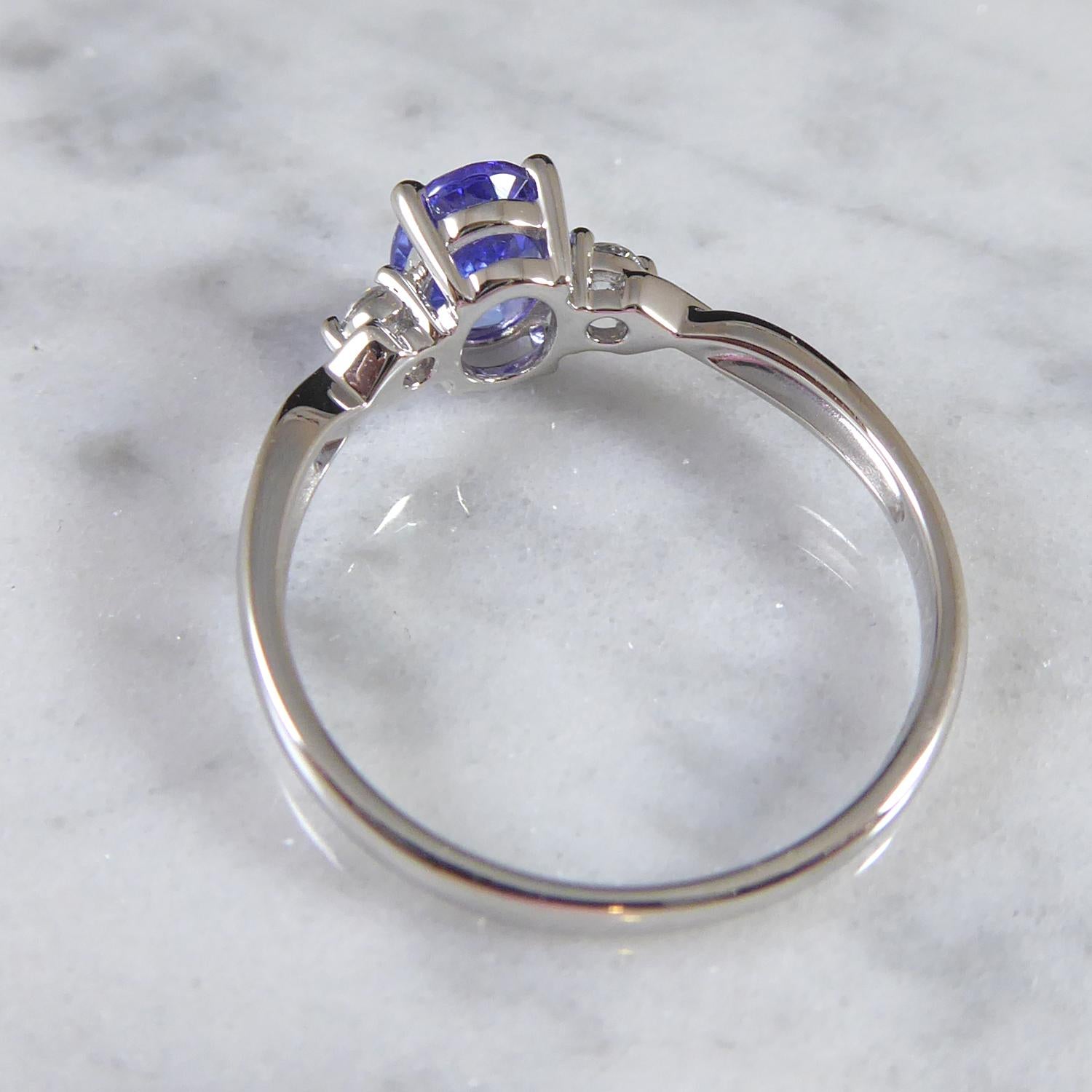 Oval Tanzanite and Diamond Three Stone Ring in Platinum In Excellent Condition In Yorkshire, West Yorkshire