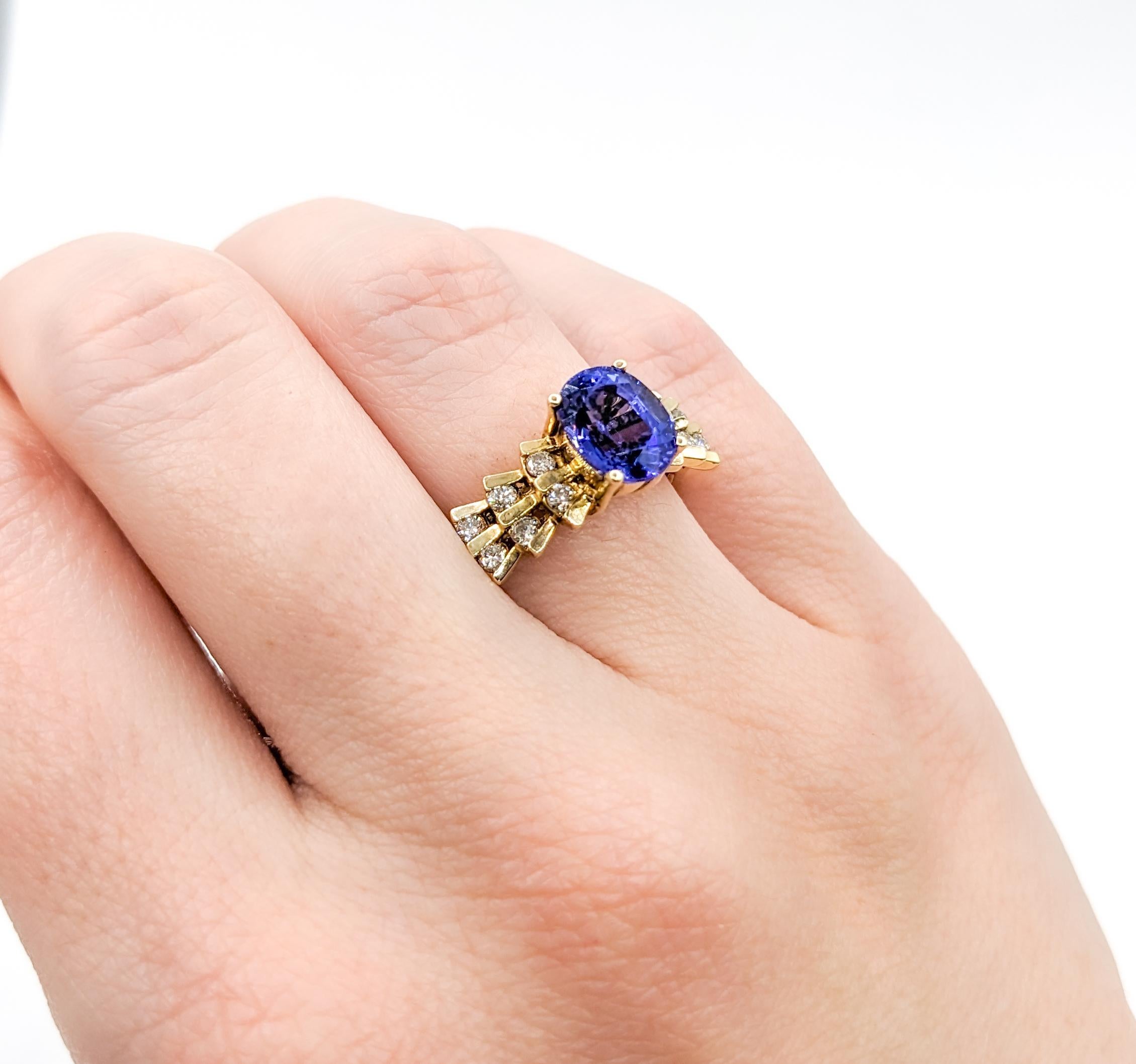 1.90ct Oval Tanzanite & Diamond Cocktail Ring For Sale 1