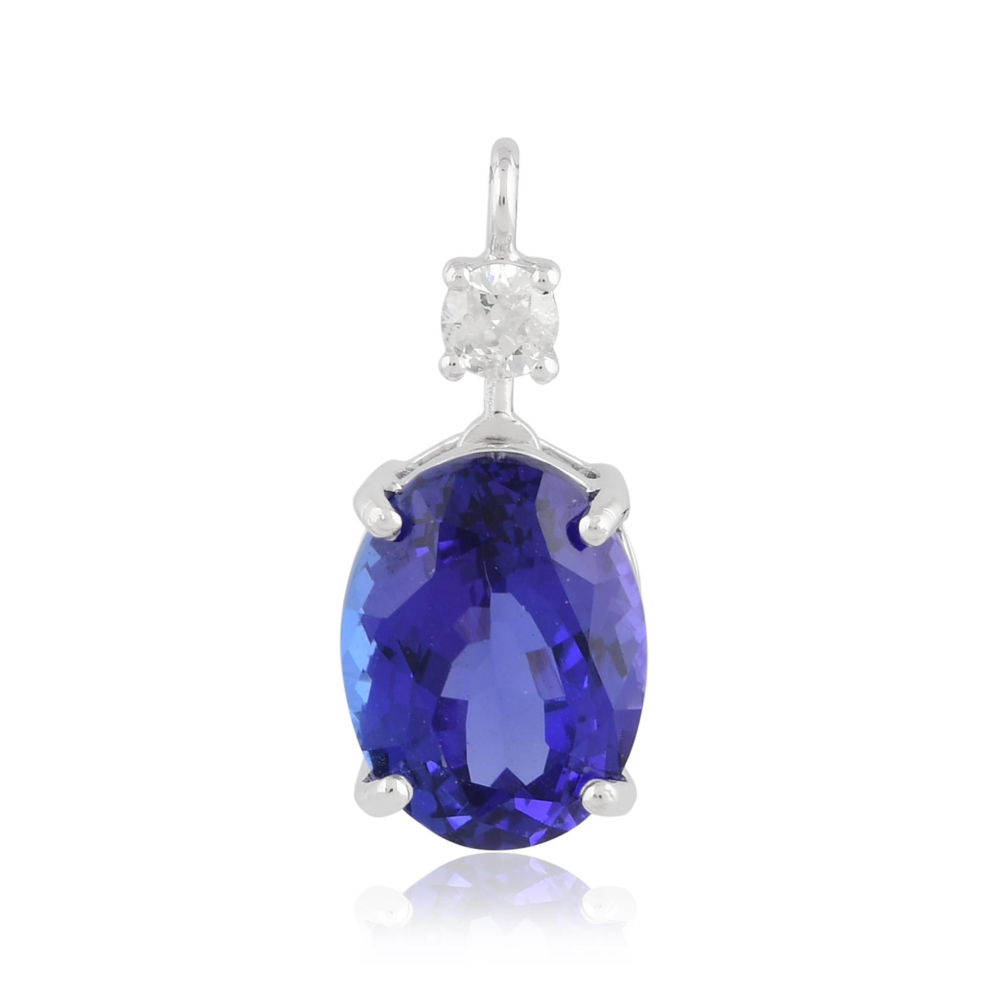 Pendentif ovale Tanzanite Diamant rond Or blanc 14 carats Bijoux artisanaux Pour femmes en vente