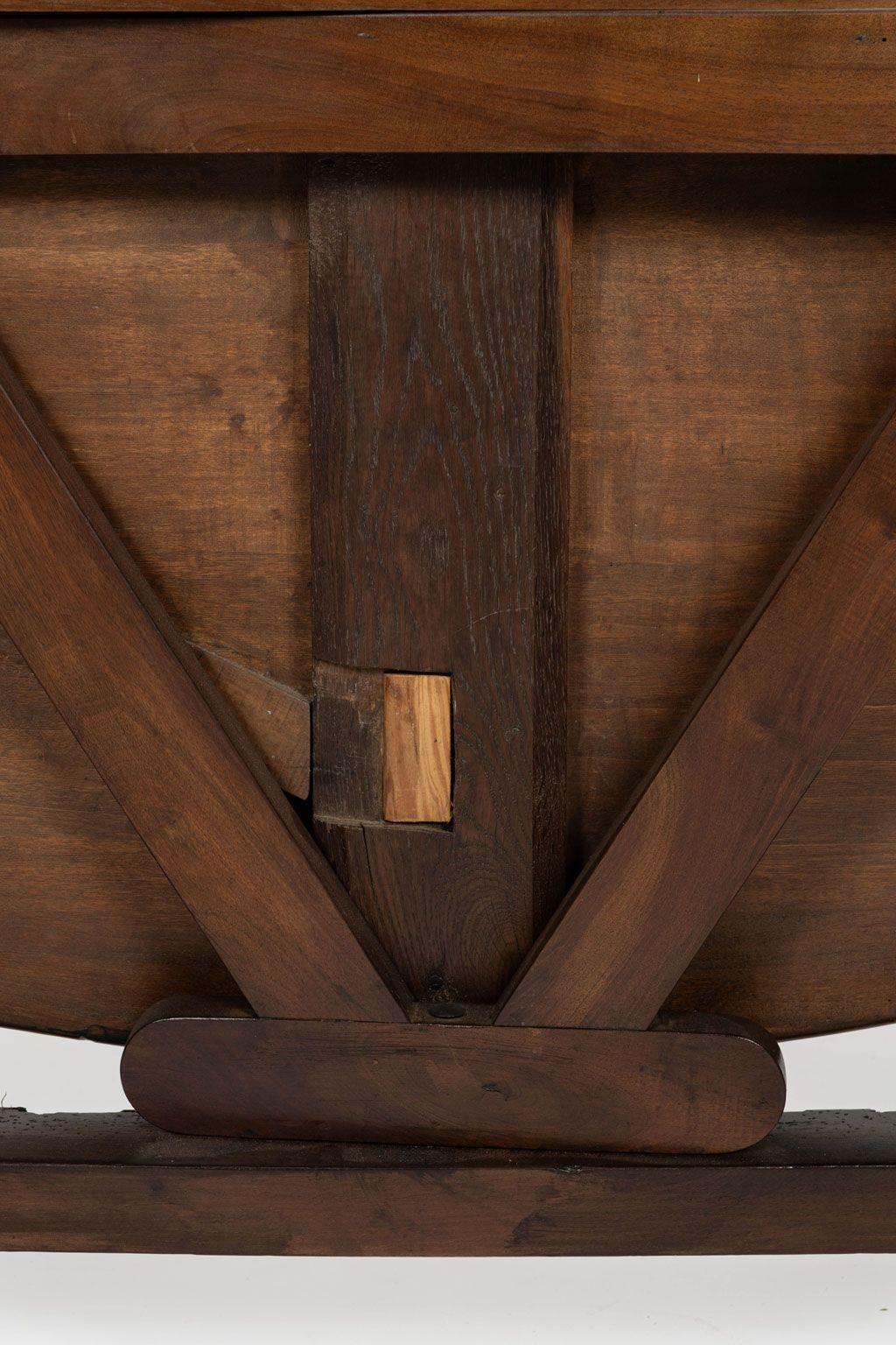 Oval Tilt-Top Walnut Table For Sale 3
