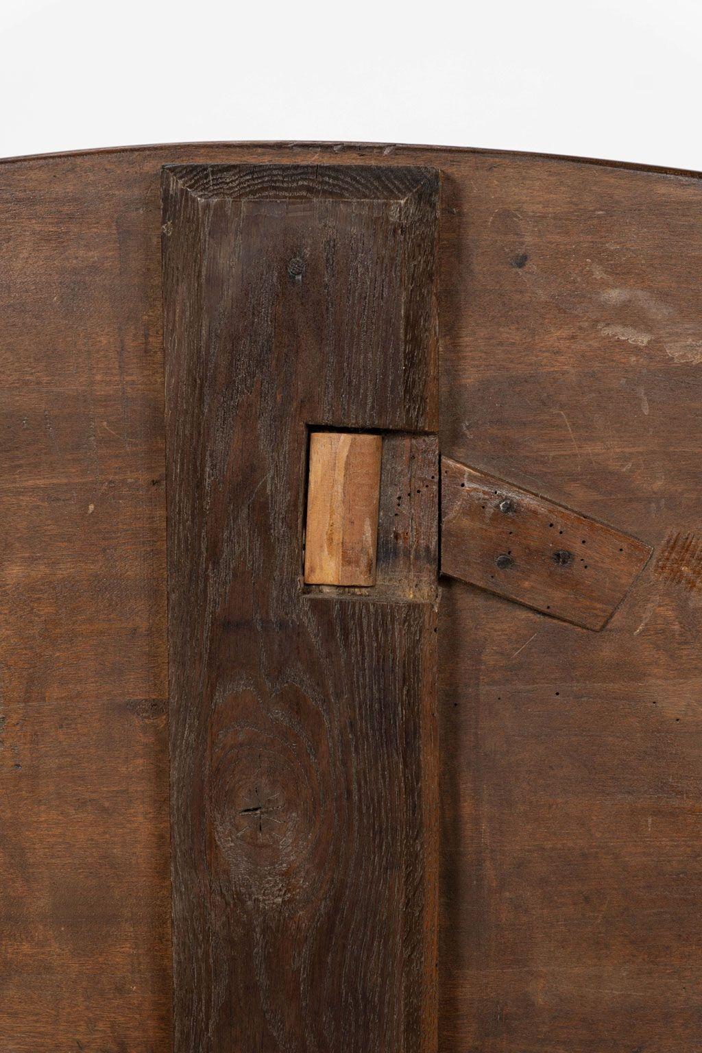 Oval Tilt-Top Walnut Table For Sale 4