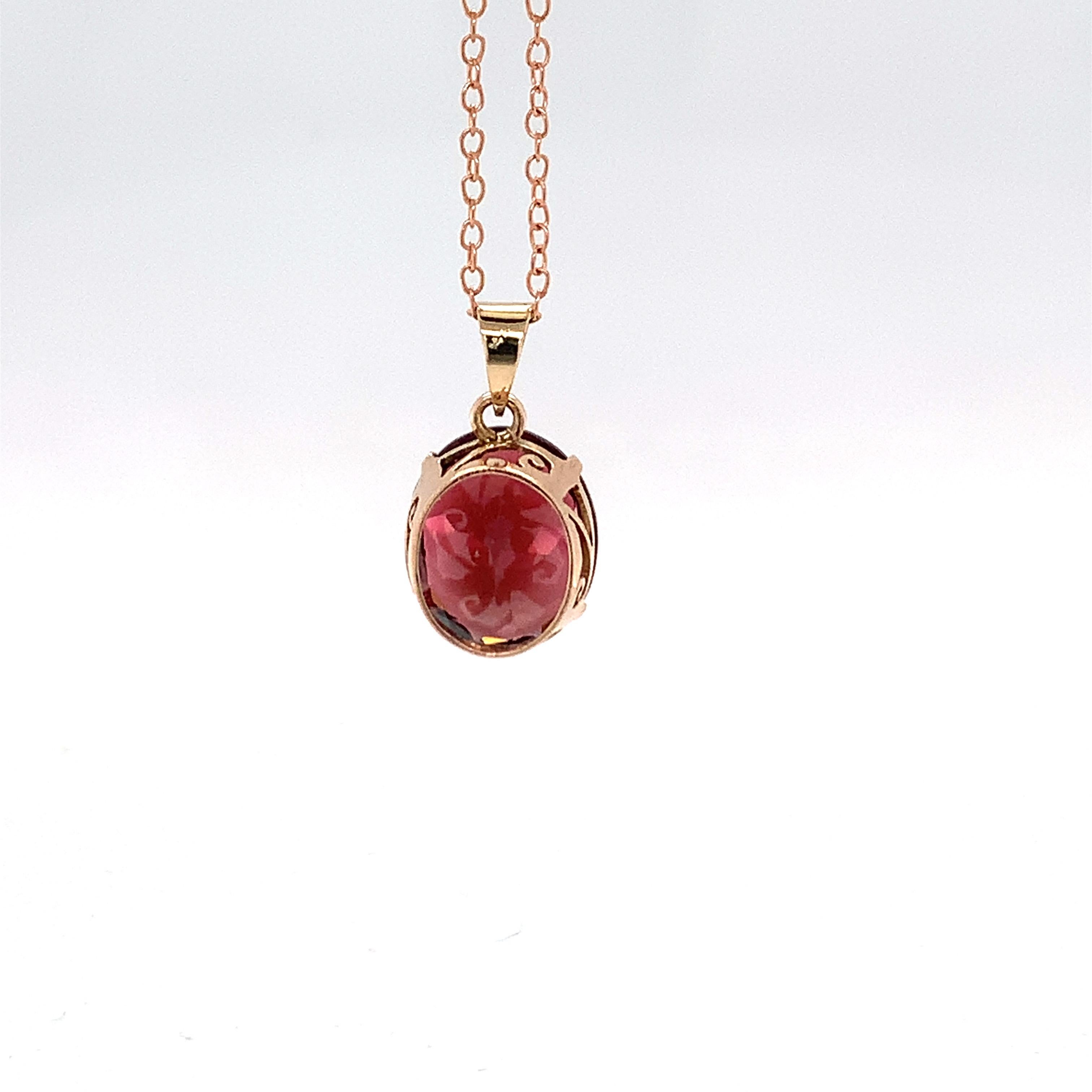 Oval Tourmaline 14K Yellow Gold Pendant For Sale 1