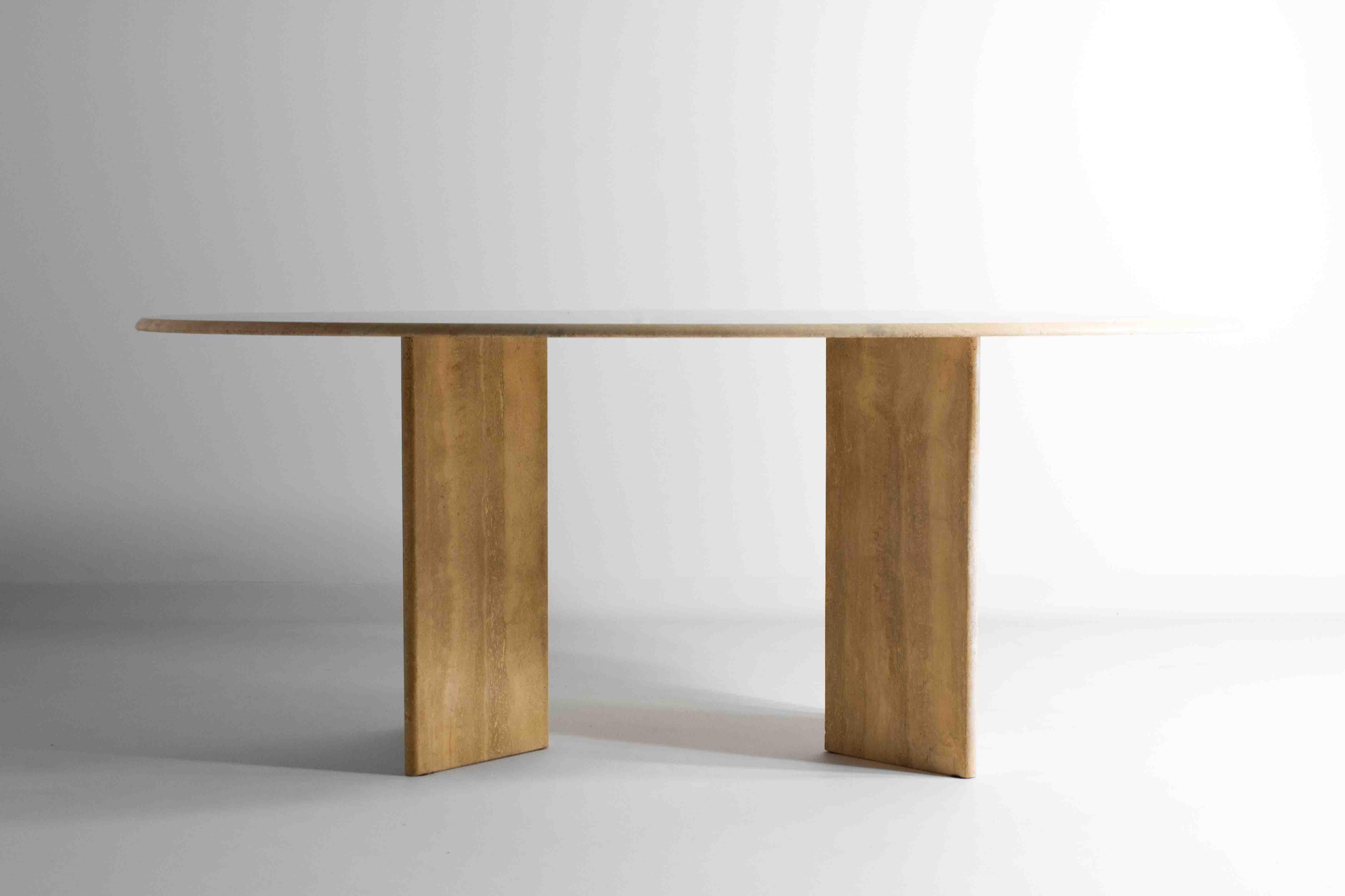 Mid-Century Modern Oval travertine dining table, Italy 1970s