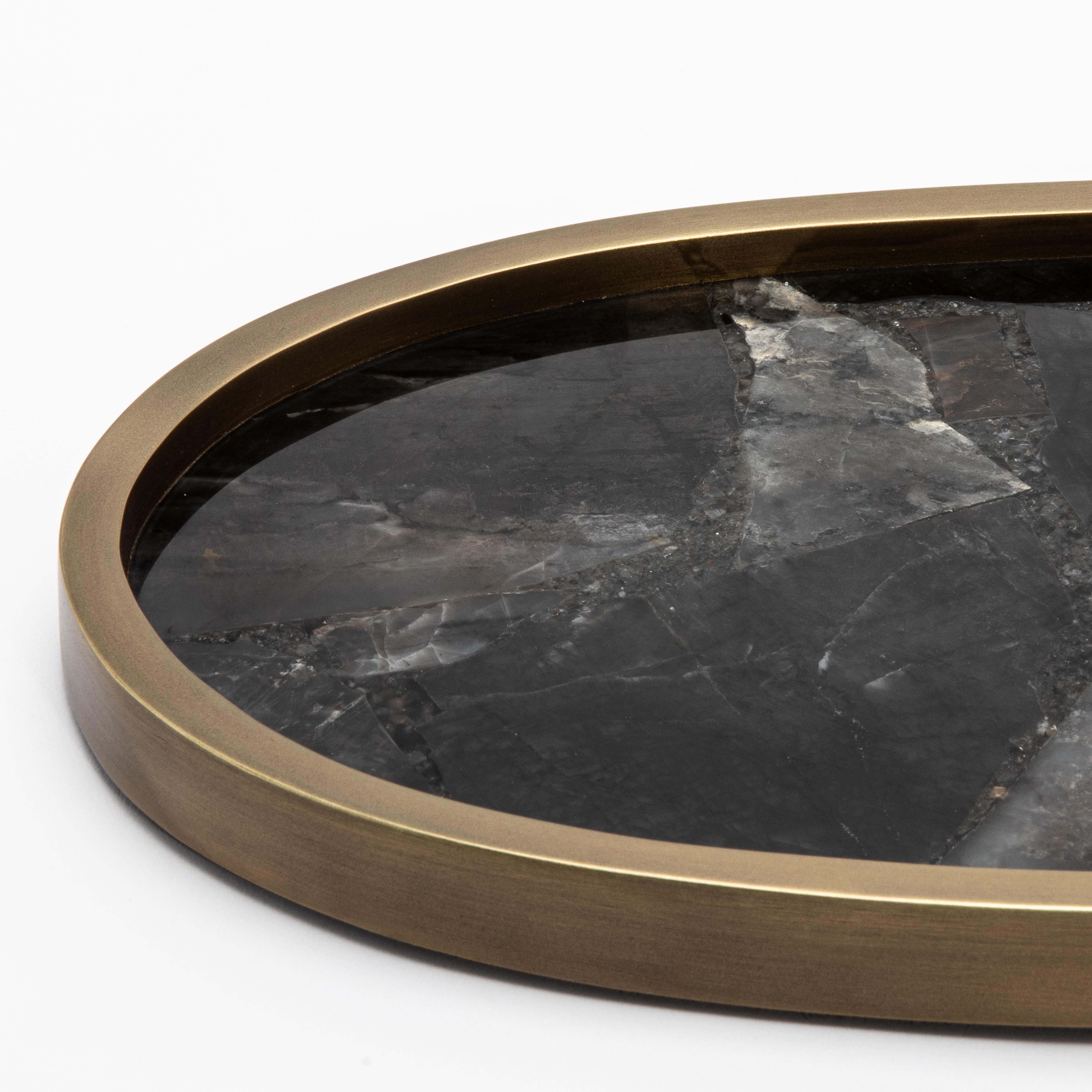 Contemporary Oval Tray in Black Quartz with Bronze Patina Brass by Kifu Paris For Sale