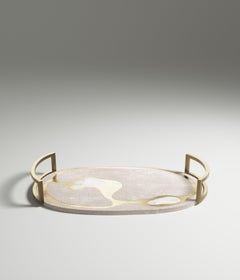 Vassoio ovale in zigrino crema e ottone patinato di Kifu Paris