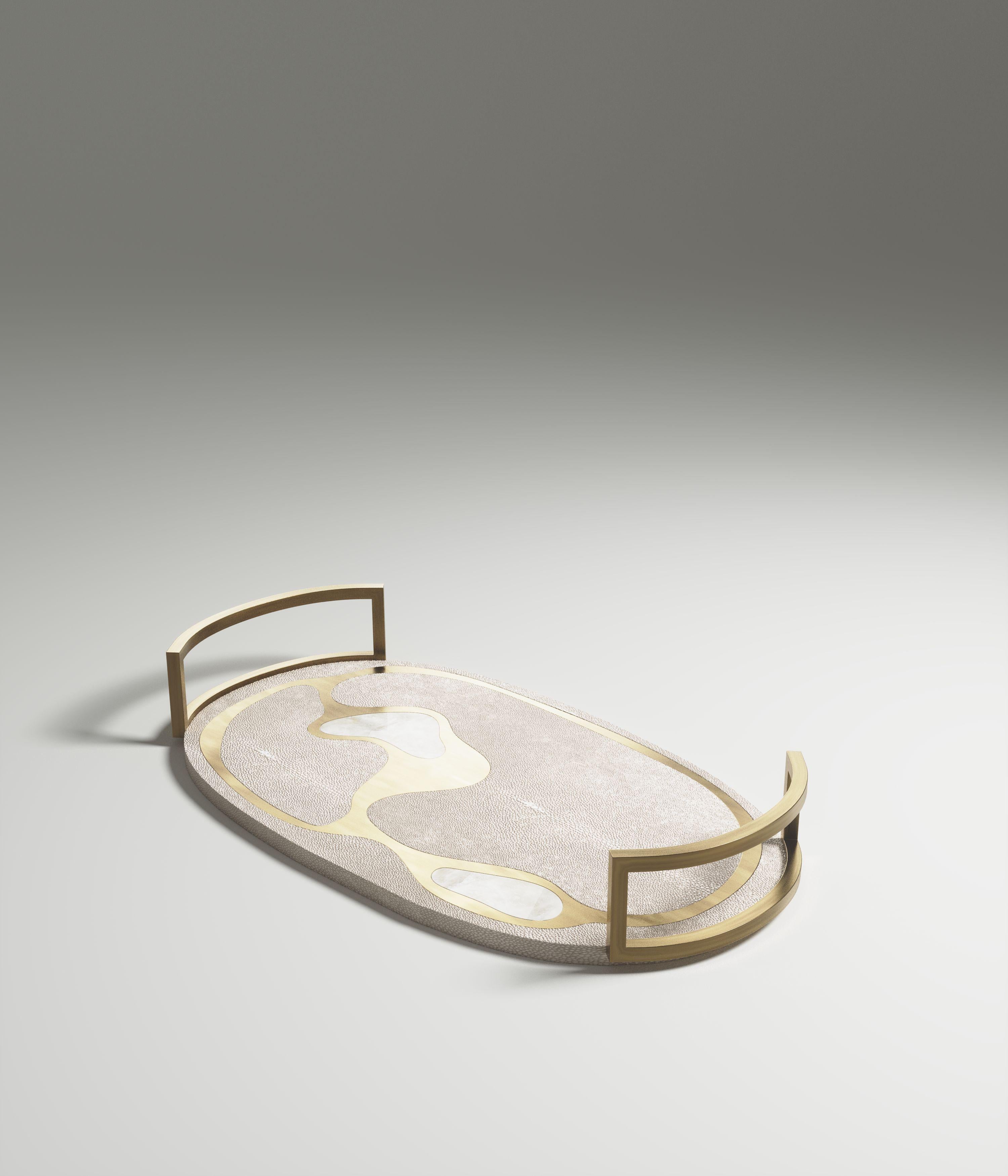 Ovales Tablett in cremefarbenem Chagrinleder mit Bronze-Patina-Messing von Kifu Paris (Art déco) im Angebot