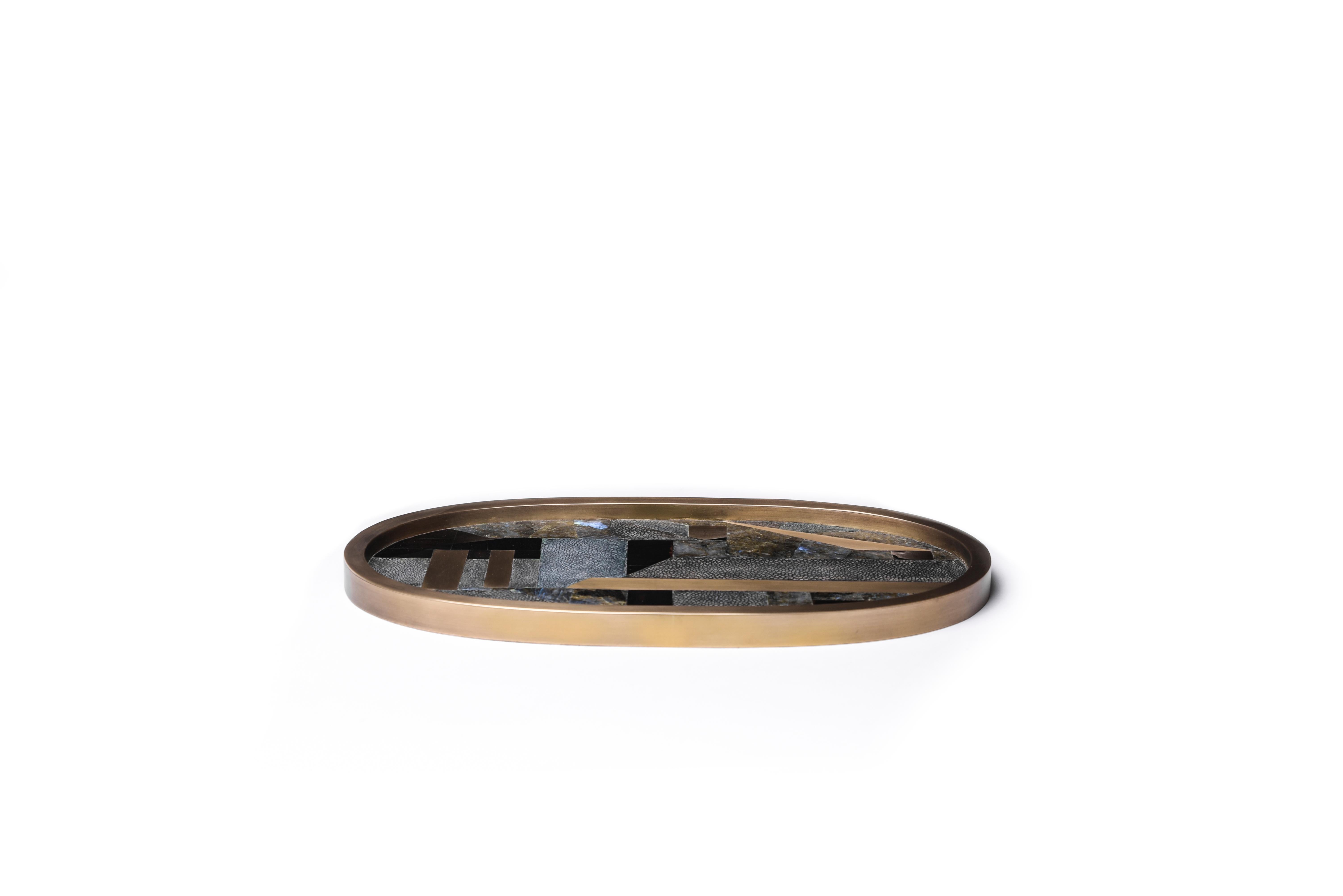 Oval Tray inlaid in Blue Shell and Brass by Kifu, Paris 5