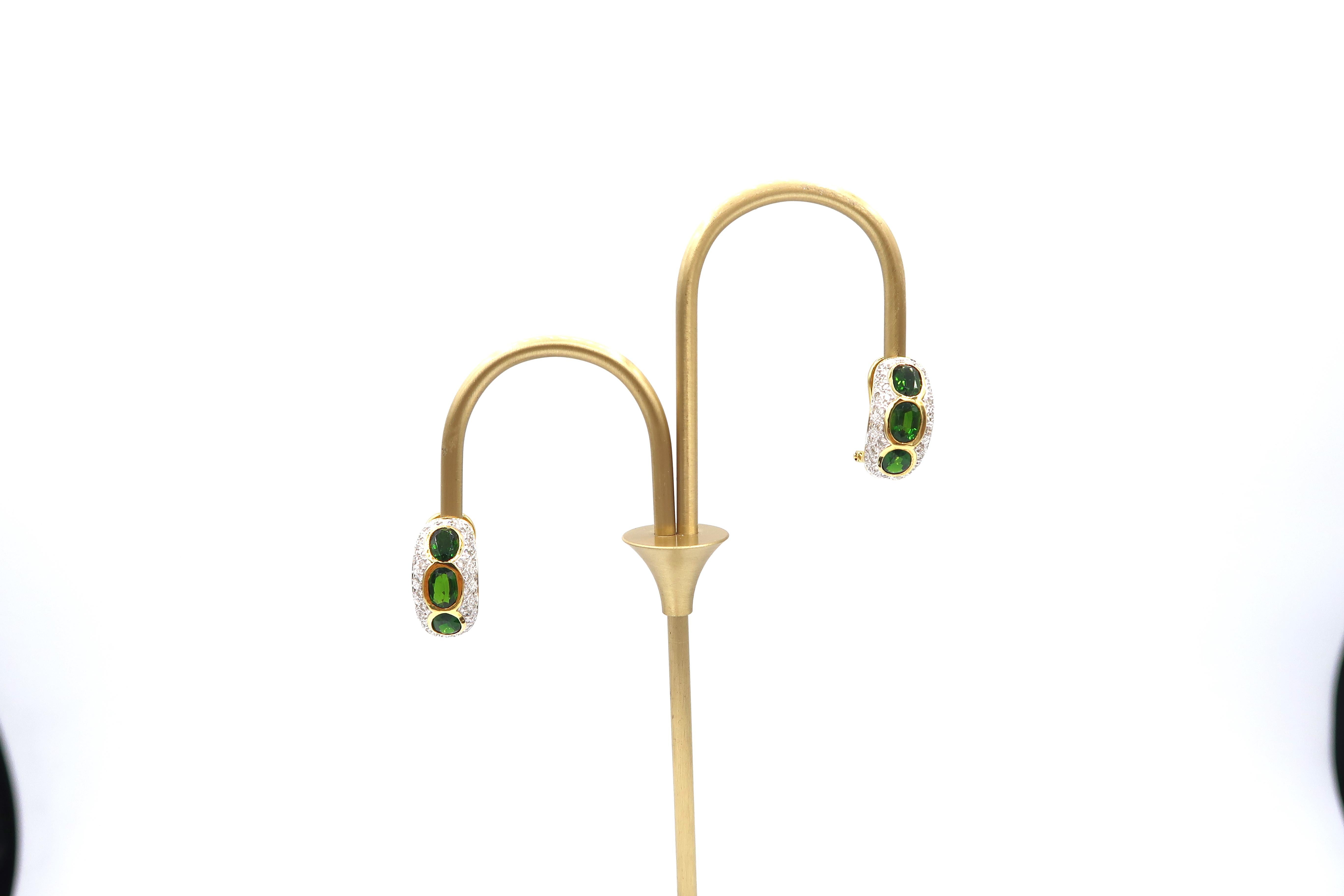 Oval Cut Oval Tsavorite Diamond Pavé 18 Karat Yellow Gold Huggies Earrings For Sale