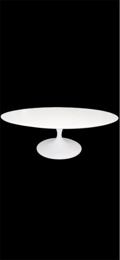 Table basse ovale Tulipe par Eero Saarinen by Knoll , années 1970