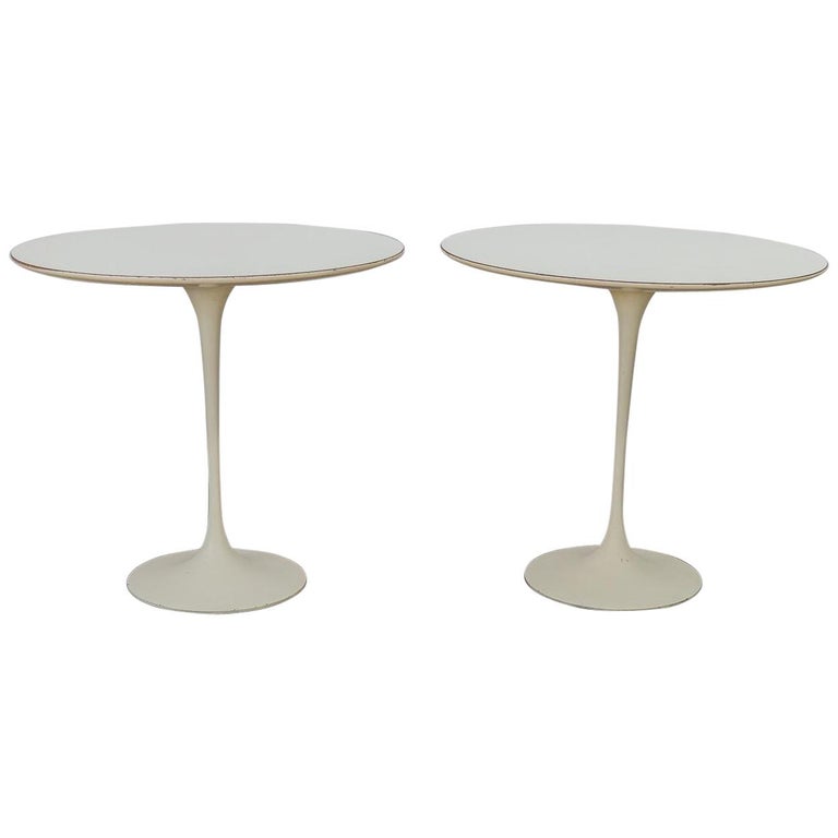 Oval Tulip Side Tables For Sale at 1stDibs