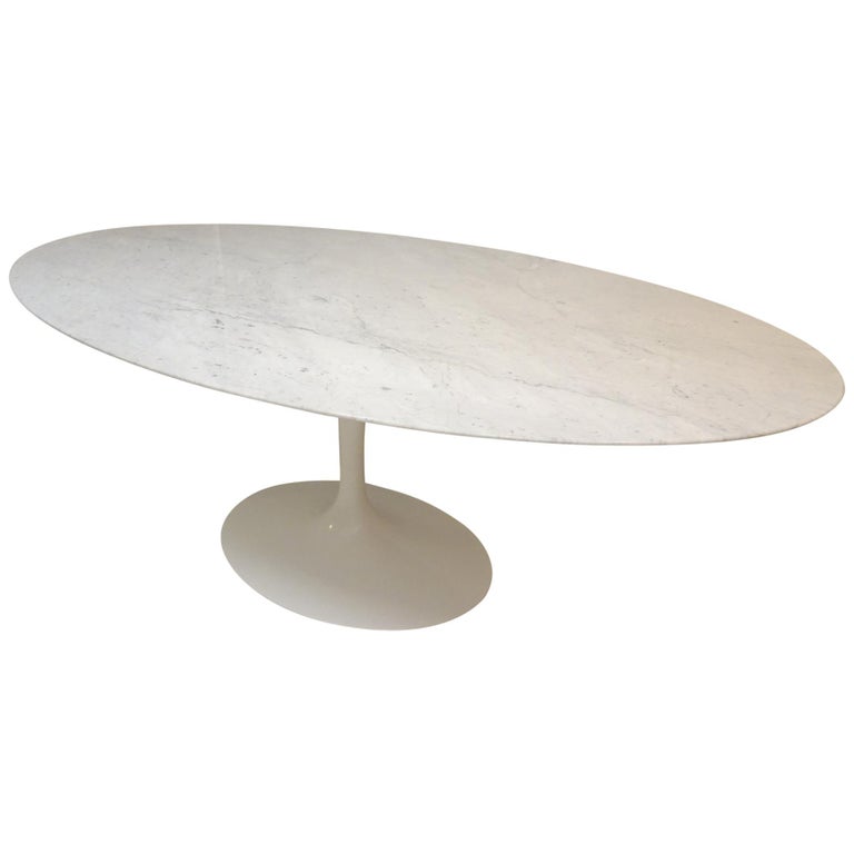 Oval Tulip Table by Eero Saarinen for Knoll at 1stDibs