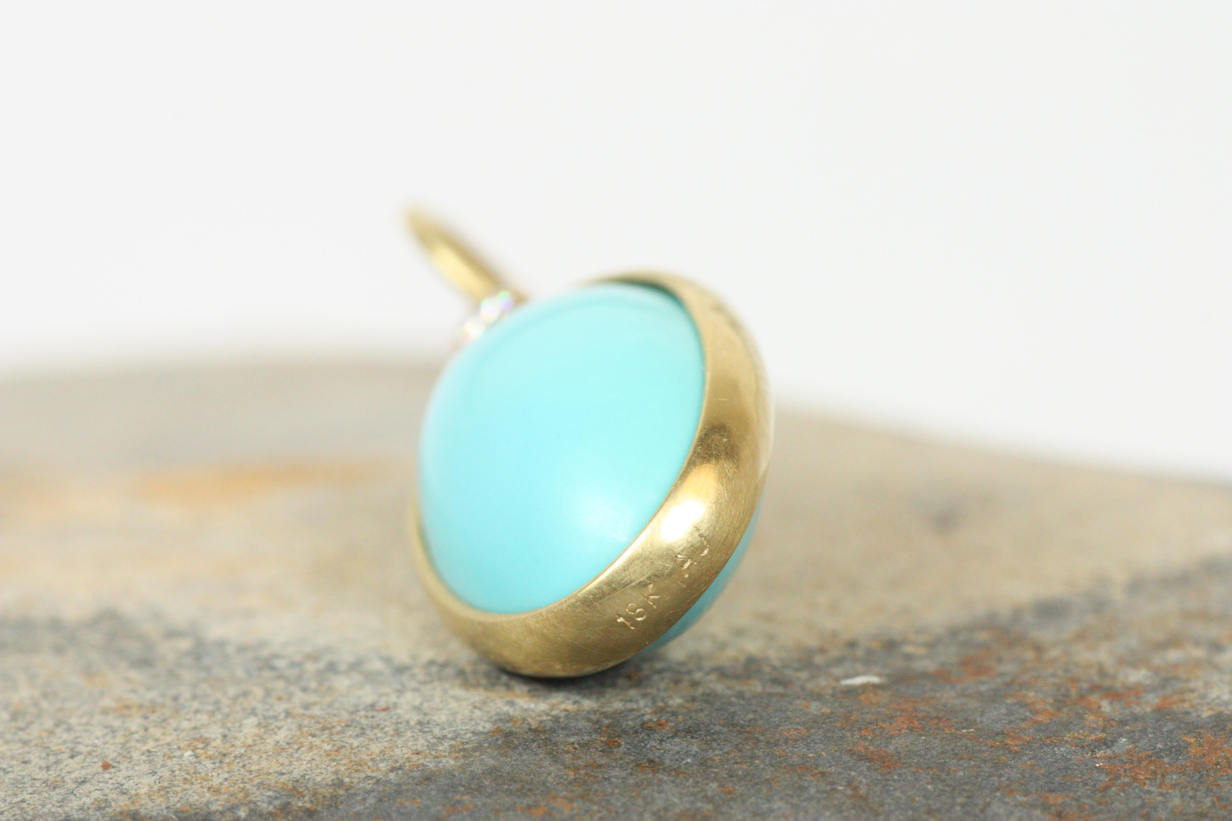 Boucles d'oreilles ovales en or jaune 18 carats avec turquoise et diamants par Bracken Jewelers Neuf - En vente à Santa Monica, CA