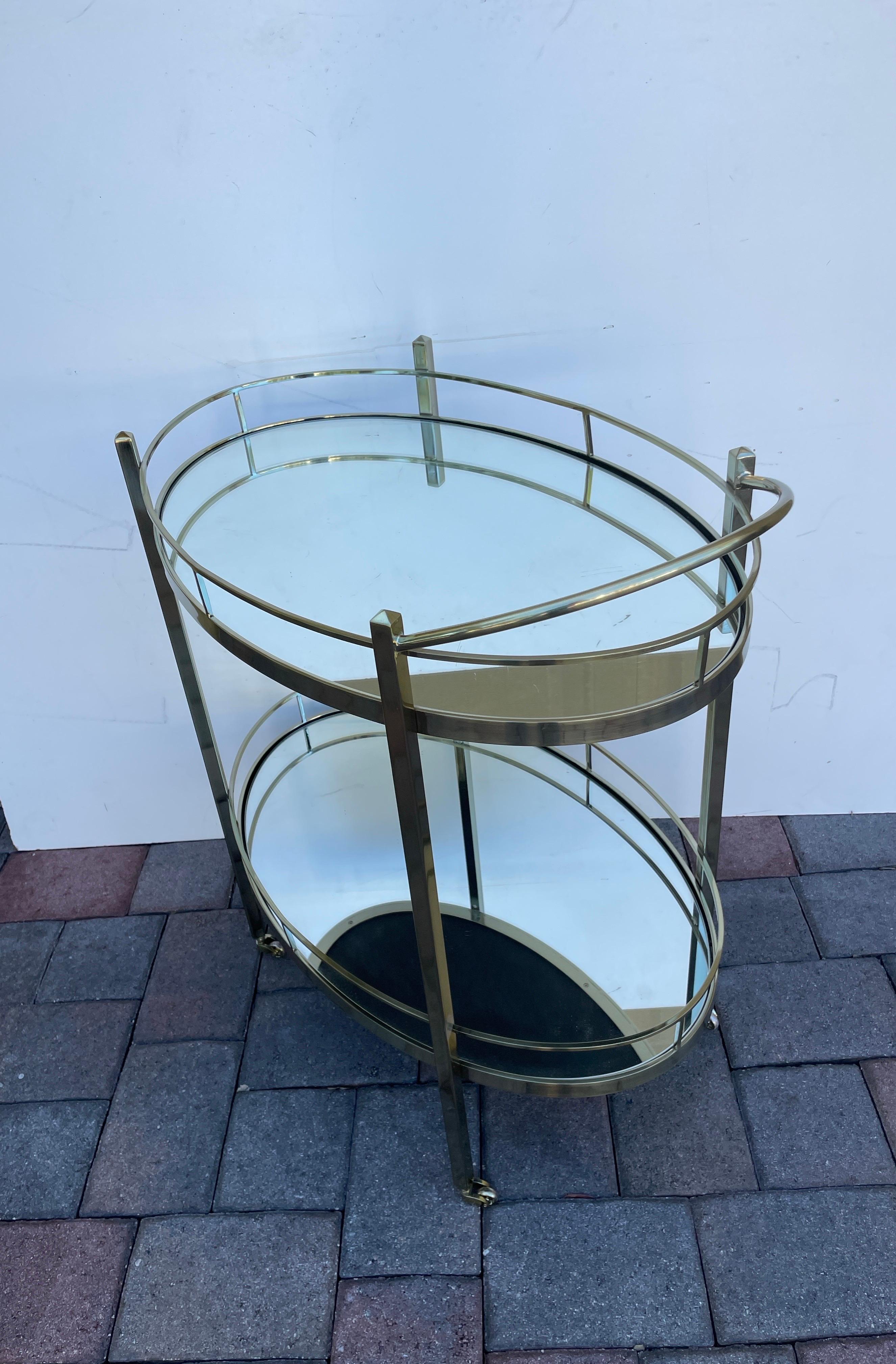 Ovaler zweistufiger Barwagen aus Messing im Angebot 5