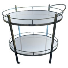 Ovaler zweistufiger Barwagen aus Messing