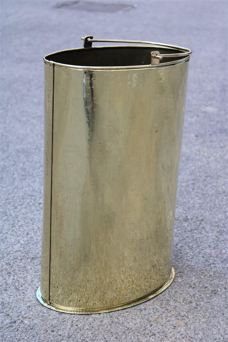 Oval umbrella stand gold brass Italian design 1970s hammered.