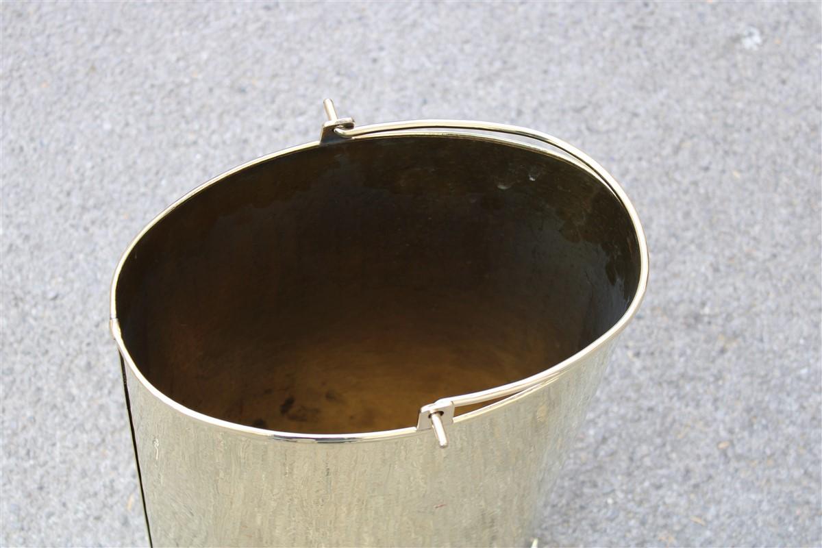 Mid-Century Modern Oval Umbrella Stand Gold Brass Italian Design 1970s Hammered  For Sale