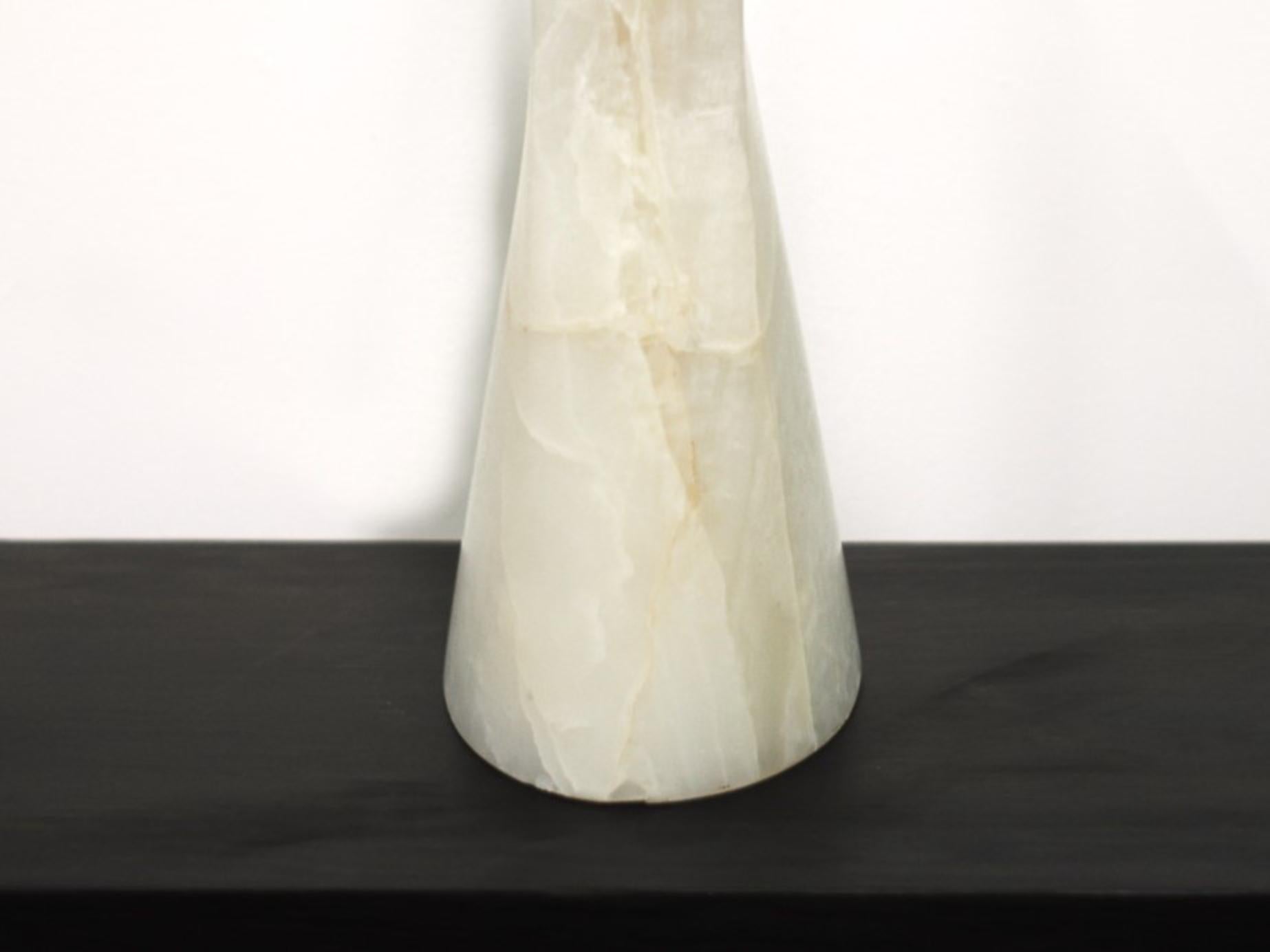 Oval Vase by Lucas Tyra Morten In New Condition For Sale In Geneve, CH