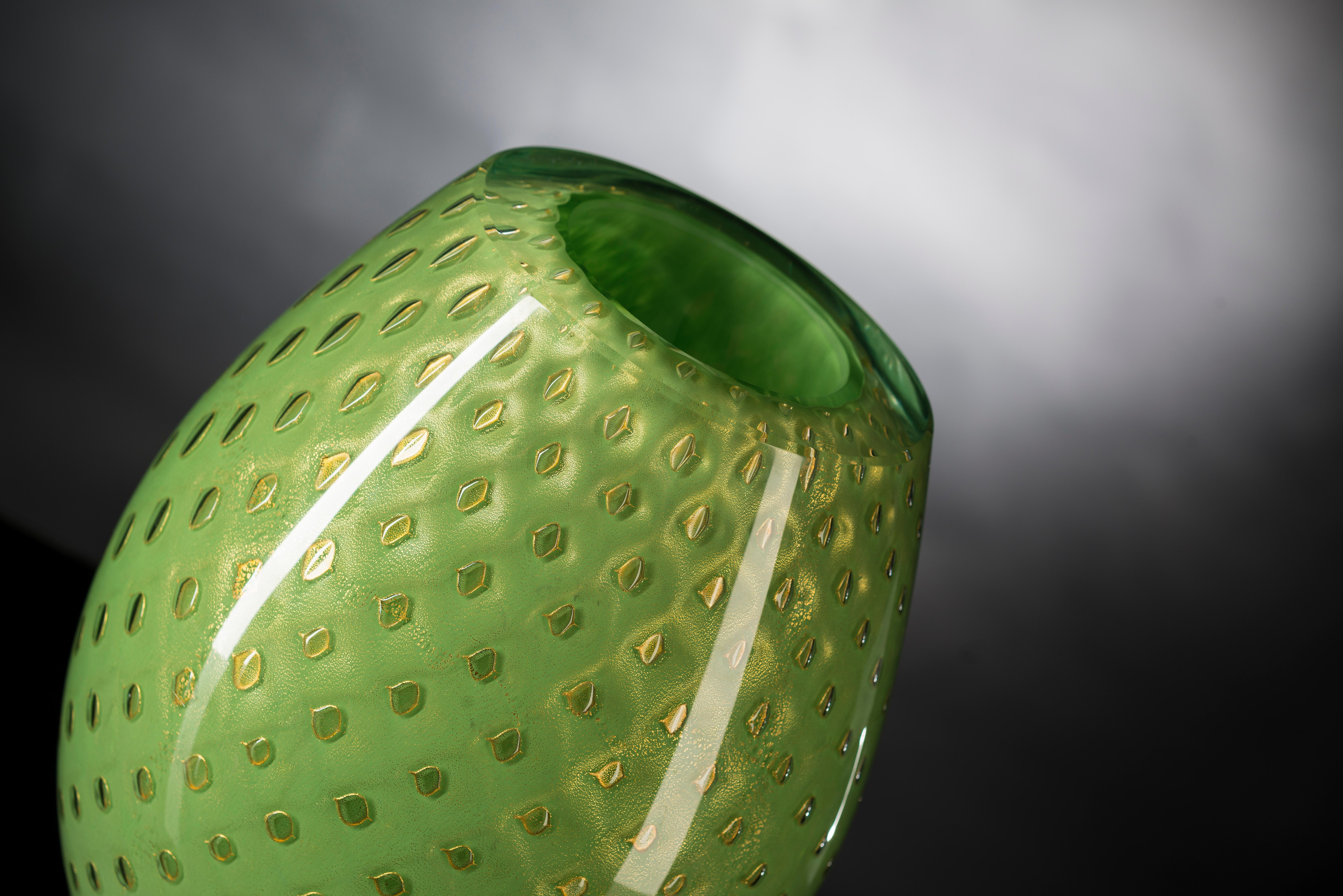 Italian Oval Vase Mocenigo, Muranese Glass, Gold 24-Karat and Light Green, Italy For Sale