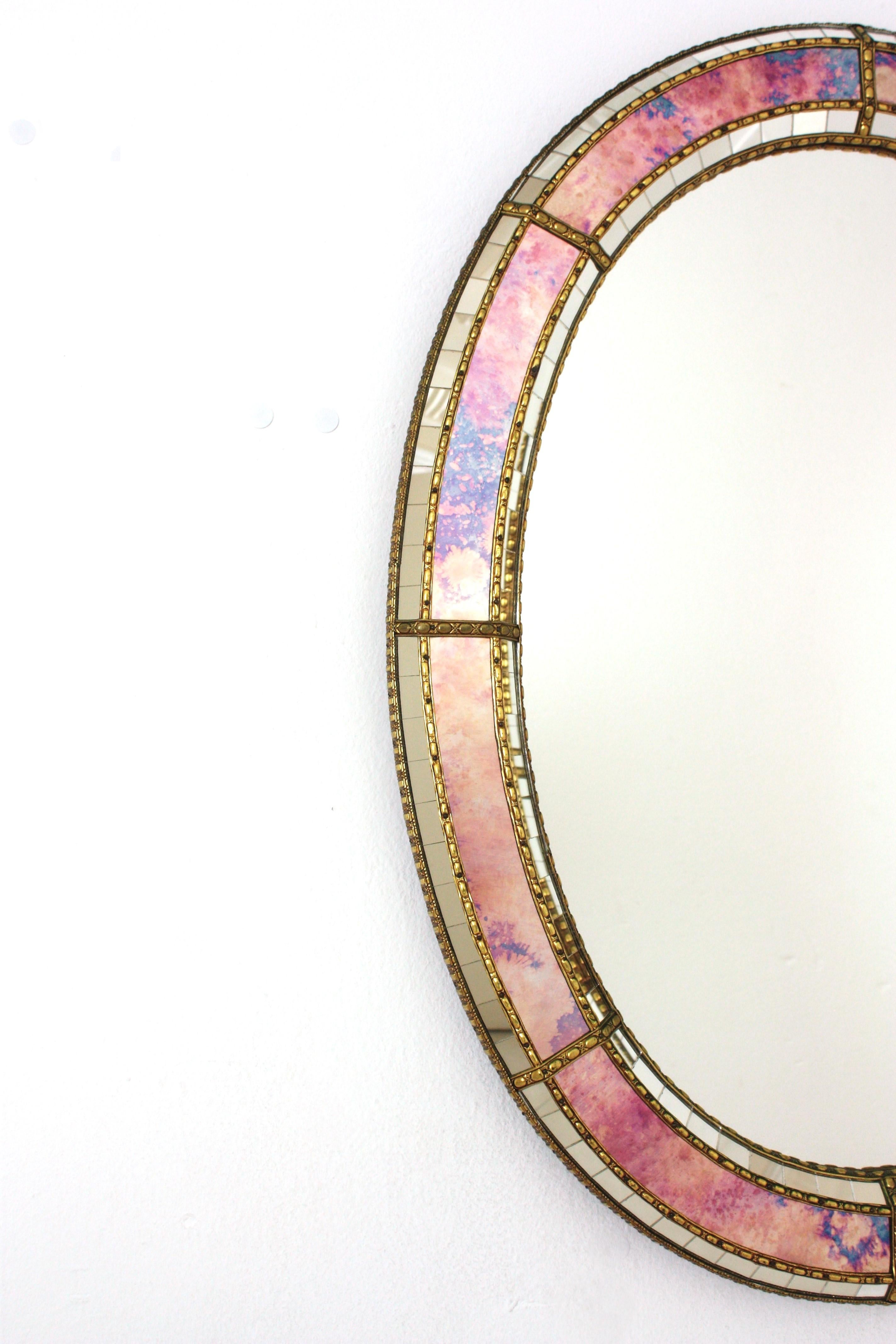 Oval Venetian Style Mirror with Pink Purple Glass and Brass Details In Good Condition In Barcelona, ES