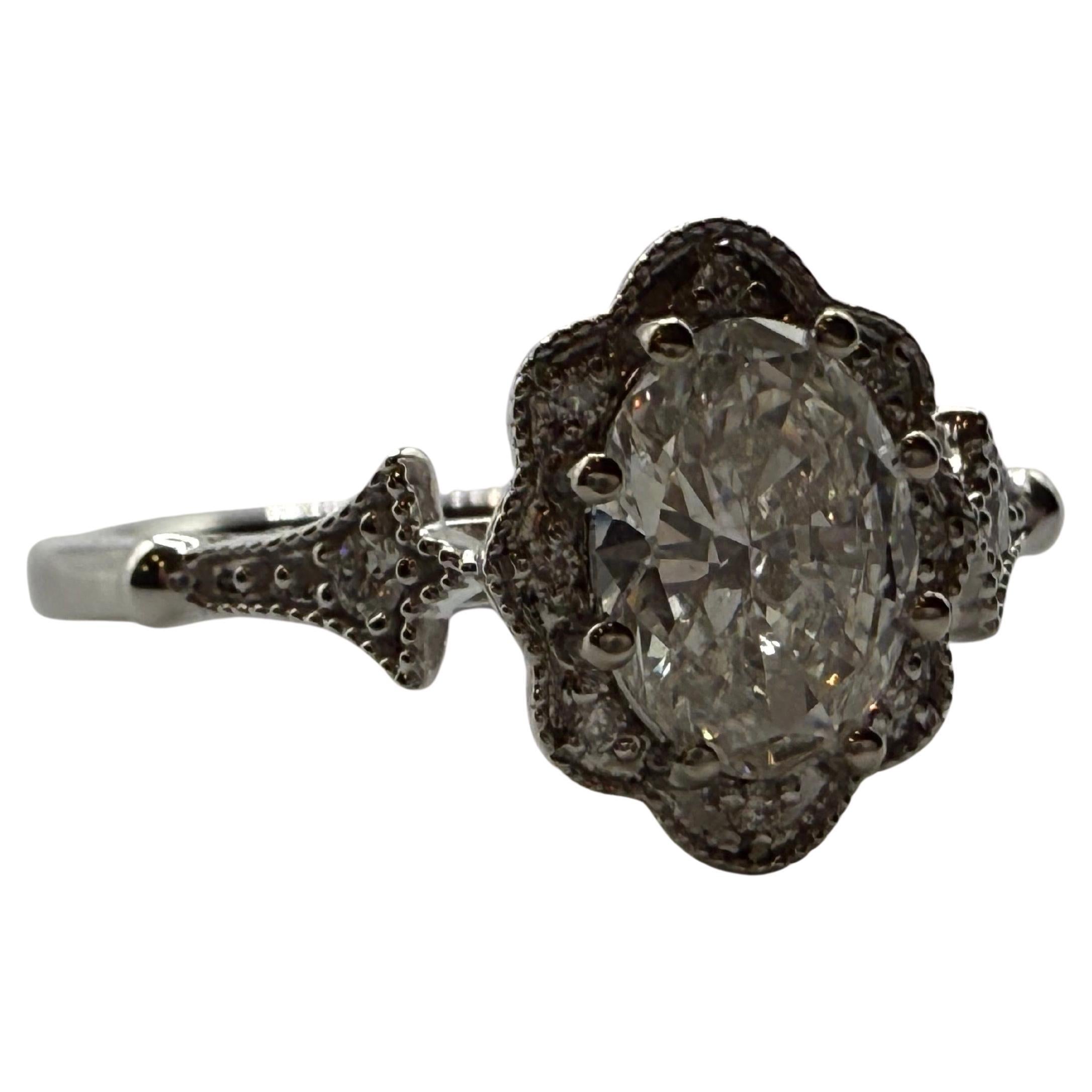 Oval Victorian Diamond ring 14KT gold