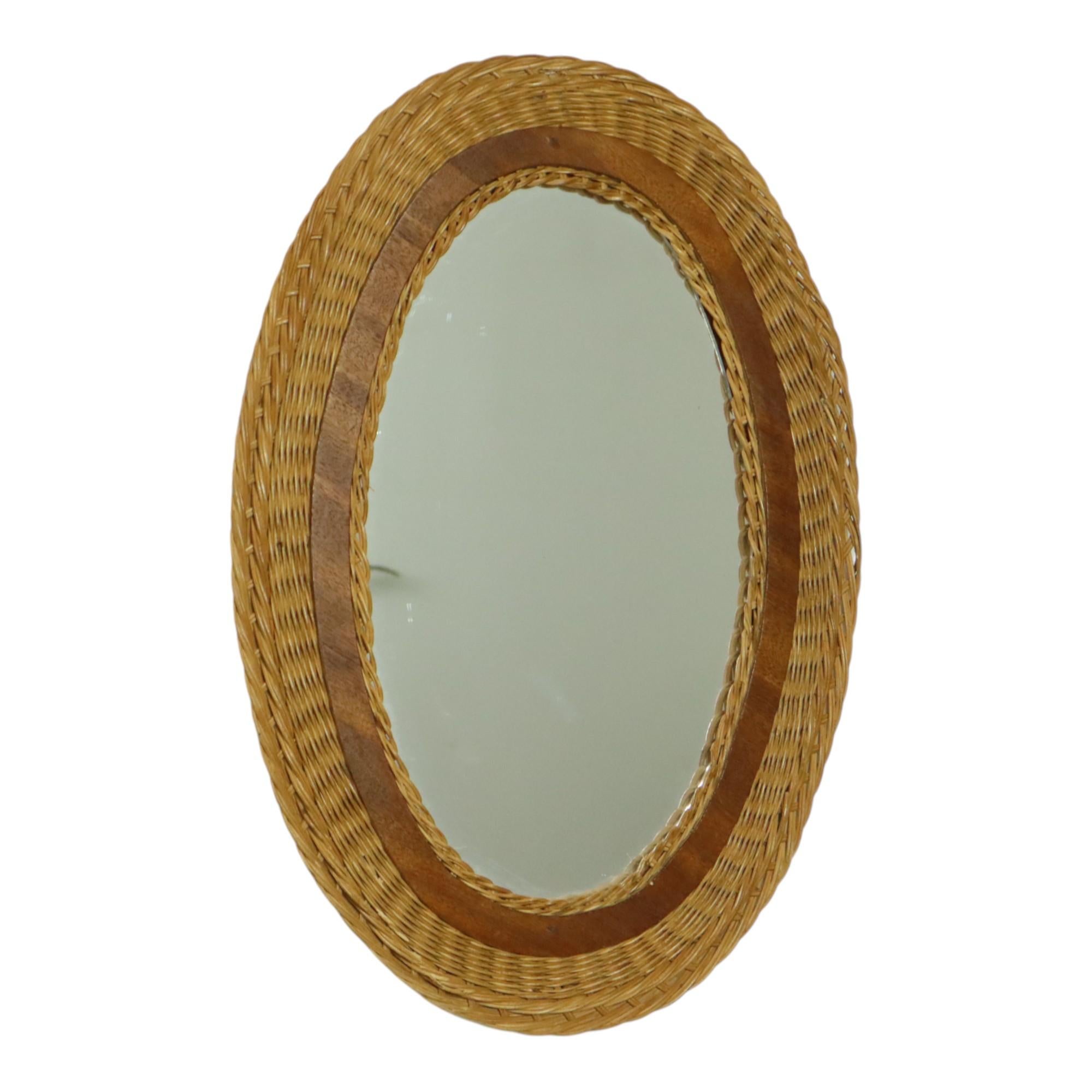 Miroir Ovale Vintage Rotin et Teck Style Boho Fifties 51cm en vente 4