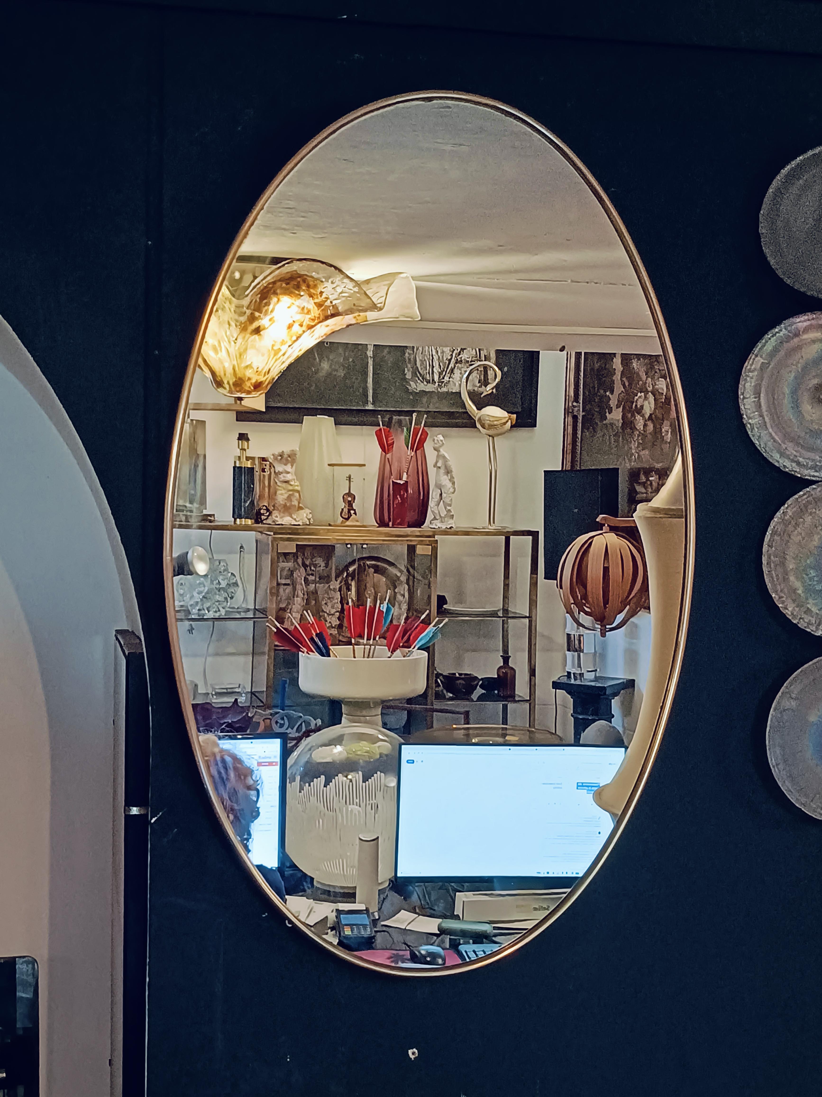Mid-Century Modern Oval Wall Brass Mirror, Italy 1960s