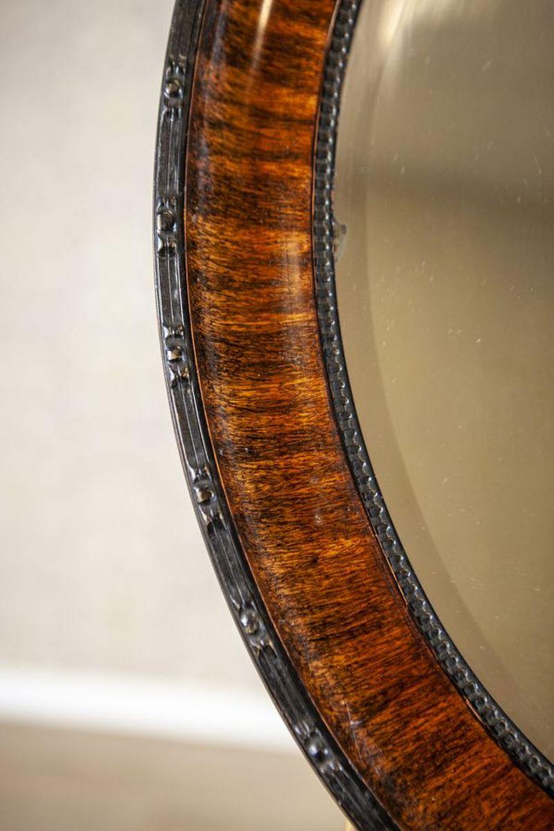 Miroir mural ovale dans un cadre en bois tendre, début du 20e siècle - style victorien Bon état - En vente à Opole, PL