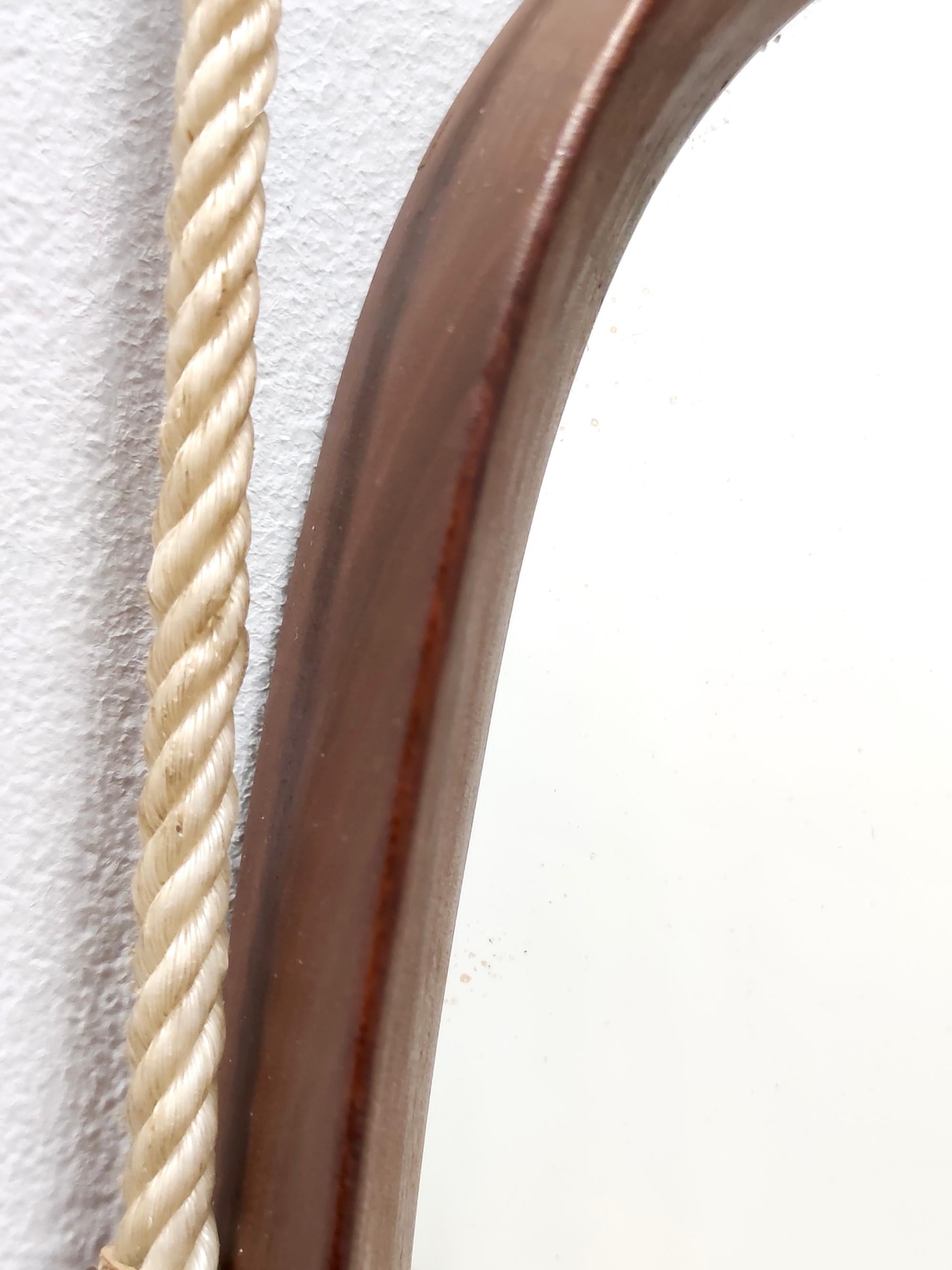 Cuir Miroir mural ovale avec cadre en hêtre ébonisé et corde en nylon, Italie en vente