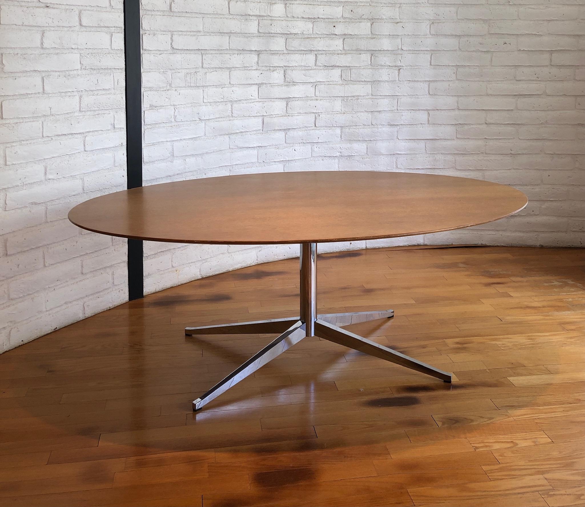 Late 20th Century Oval Walnut and Chrome Dining Table by Florence Knoll