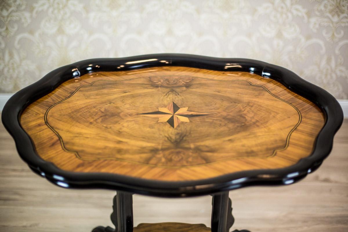 Dutch Oval Walnut Tea Table, circa 19th Century For Sale