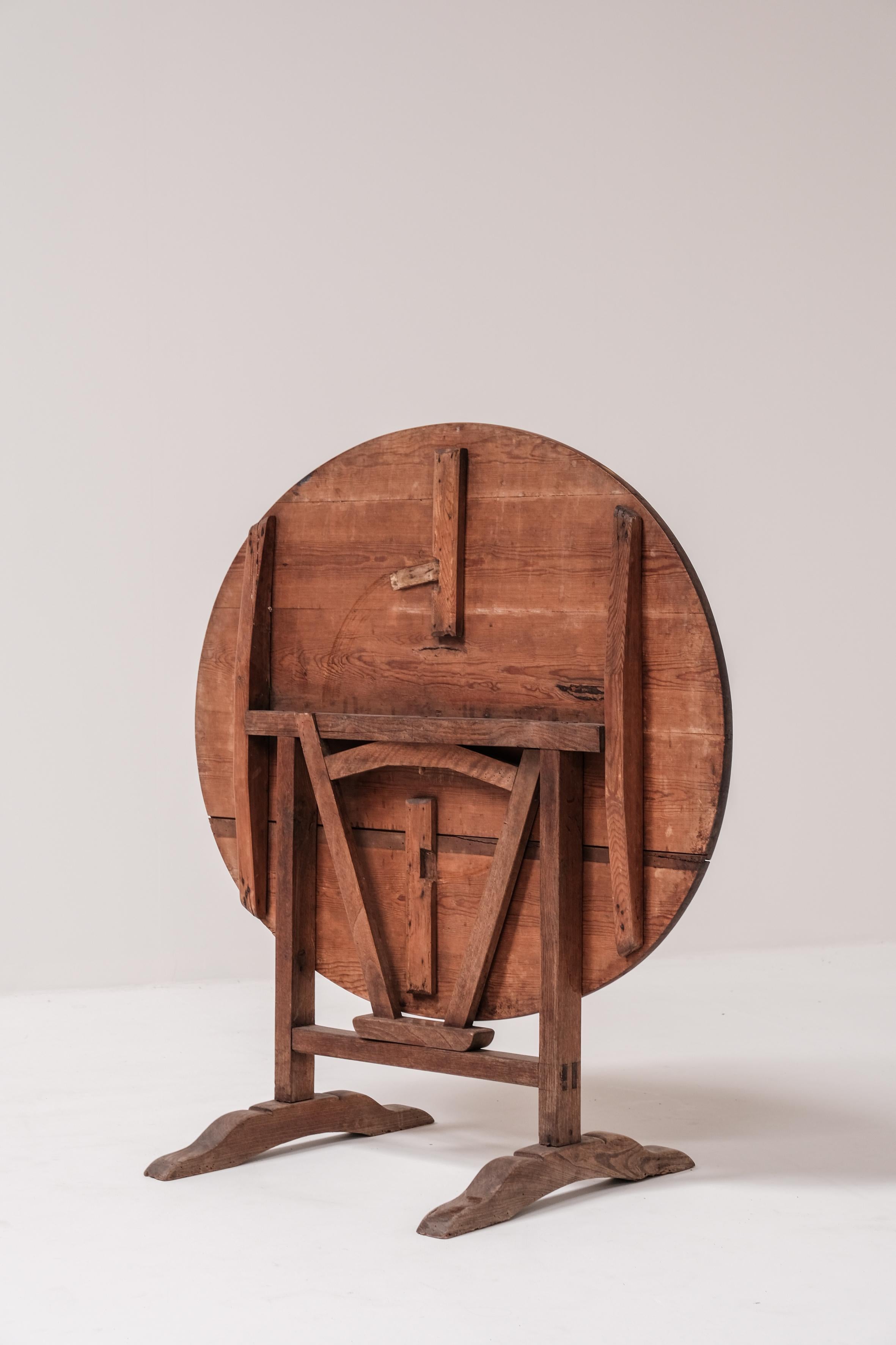 Oval Wine table, France 19th century 8