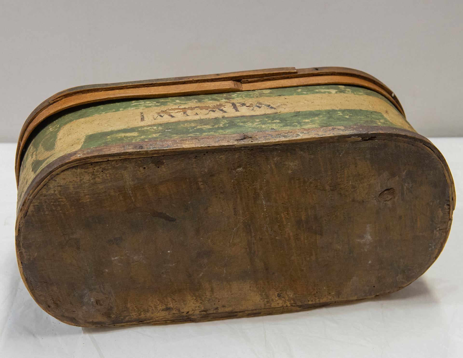 Hand-Crafted Oval Wooden Apothecary or Pharmacy Pair Boxes For Sale