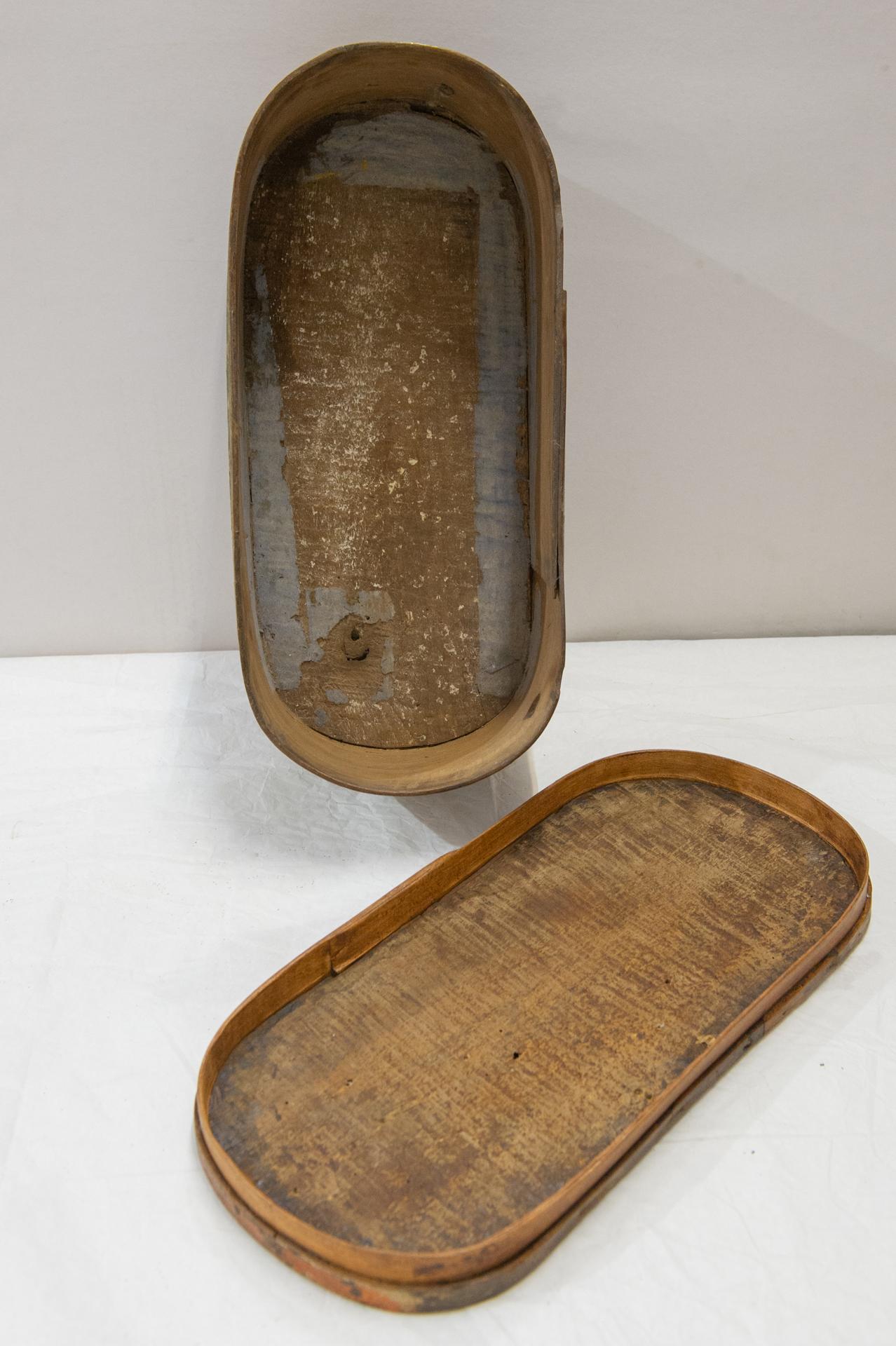 19th Century Oval Wooden Apothecary or Pharmacy Pair Boxes For Sale