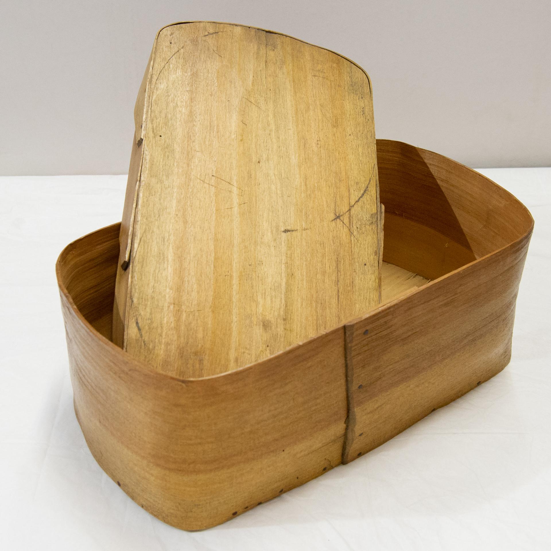 Oval Wooden Apothecary Boxes Set For Sale 3