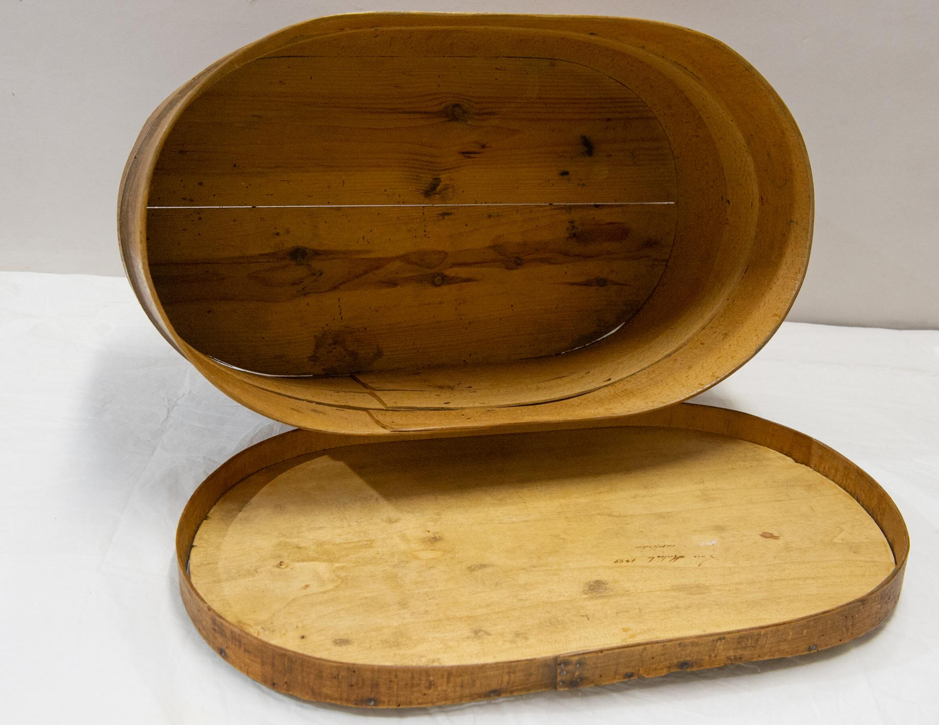 Italian Oval Wooden Apothecary Boxes Set For Sale