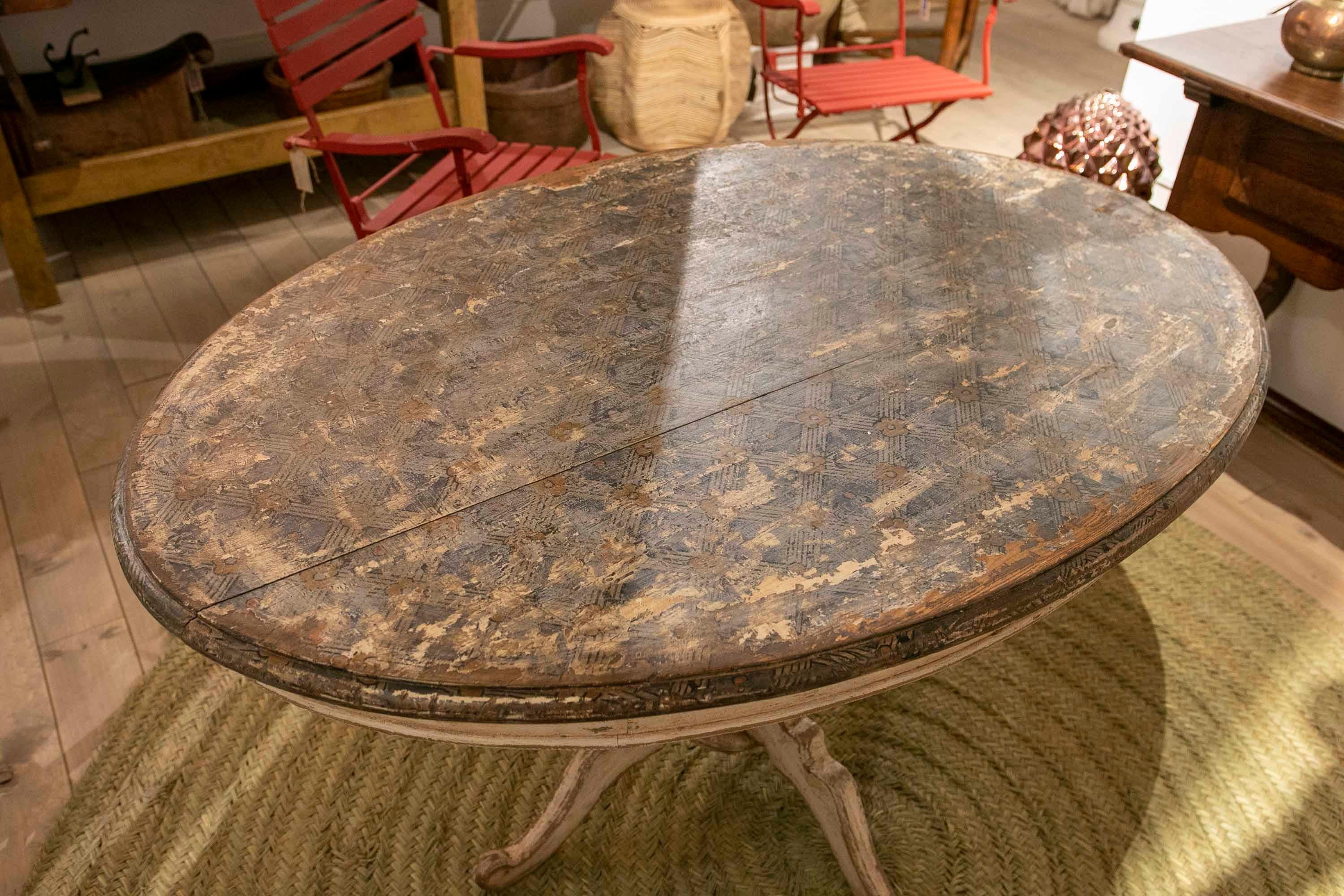 20th Century Oval Wooden Coffee Table with Remains of Polychromy  For Sale