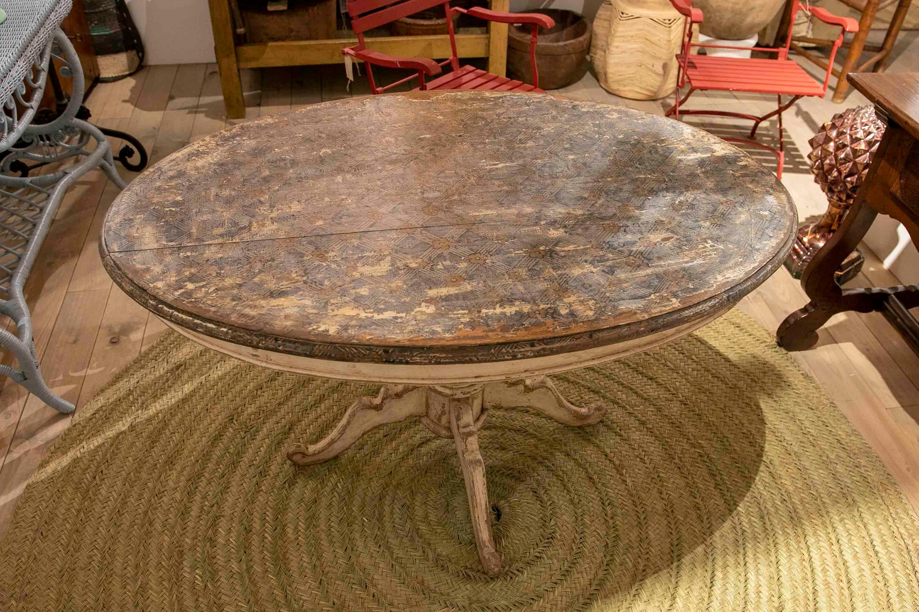 Oval Wooden Coffee Table with Remains of Polychromy  For Sale 2