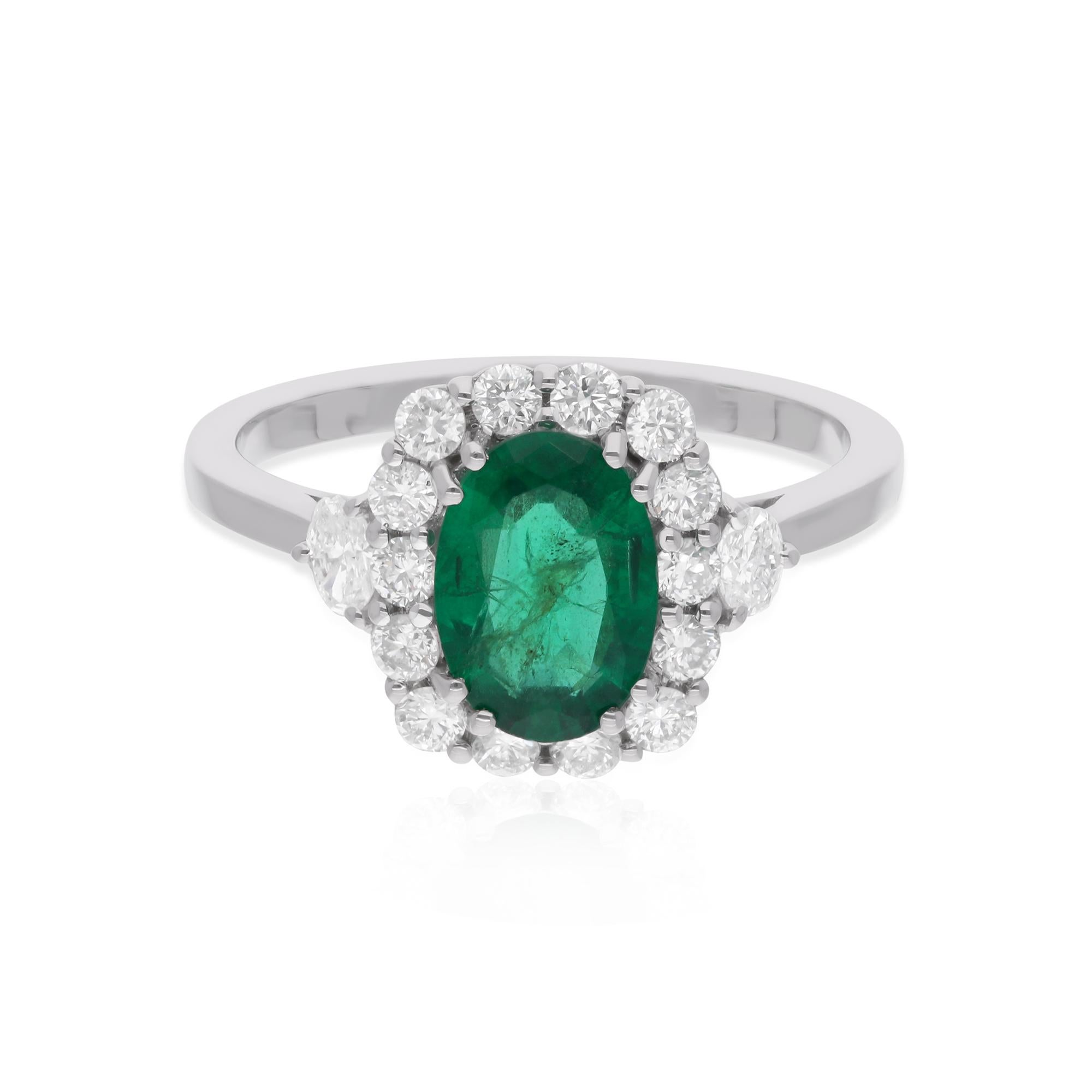 En venta: Oval Zambian Emerald Cocktail Ring Diamond 14 Karat White Gold Handmade Jewelry  4