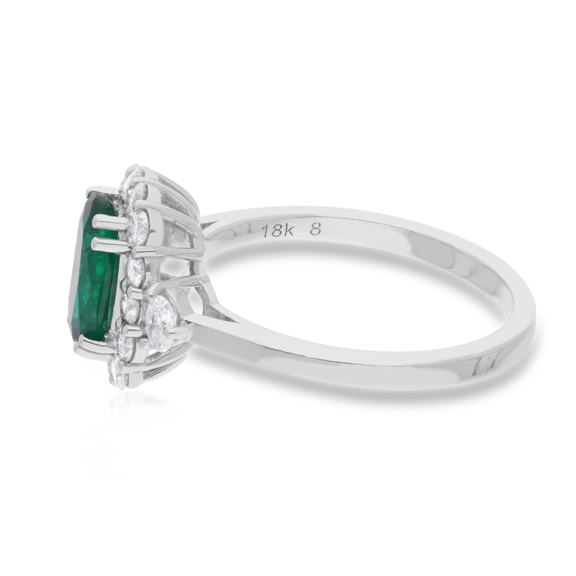 En venta: Oval Zambian Emerald Cocktail Ring Diamond 14 Karat White Gold Handmade Jewelry  5
