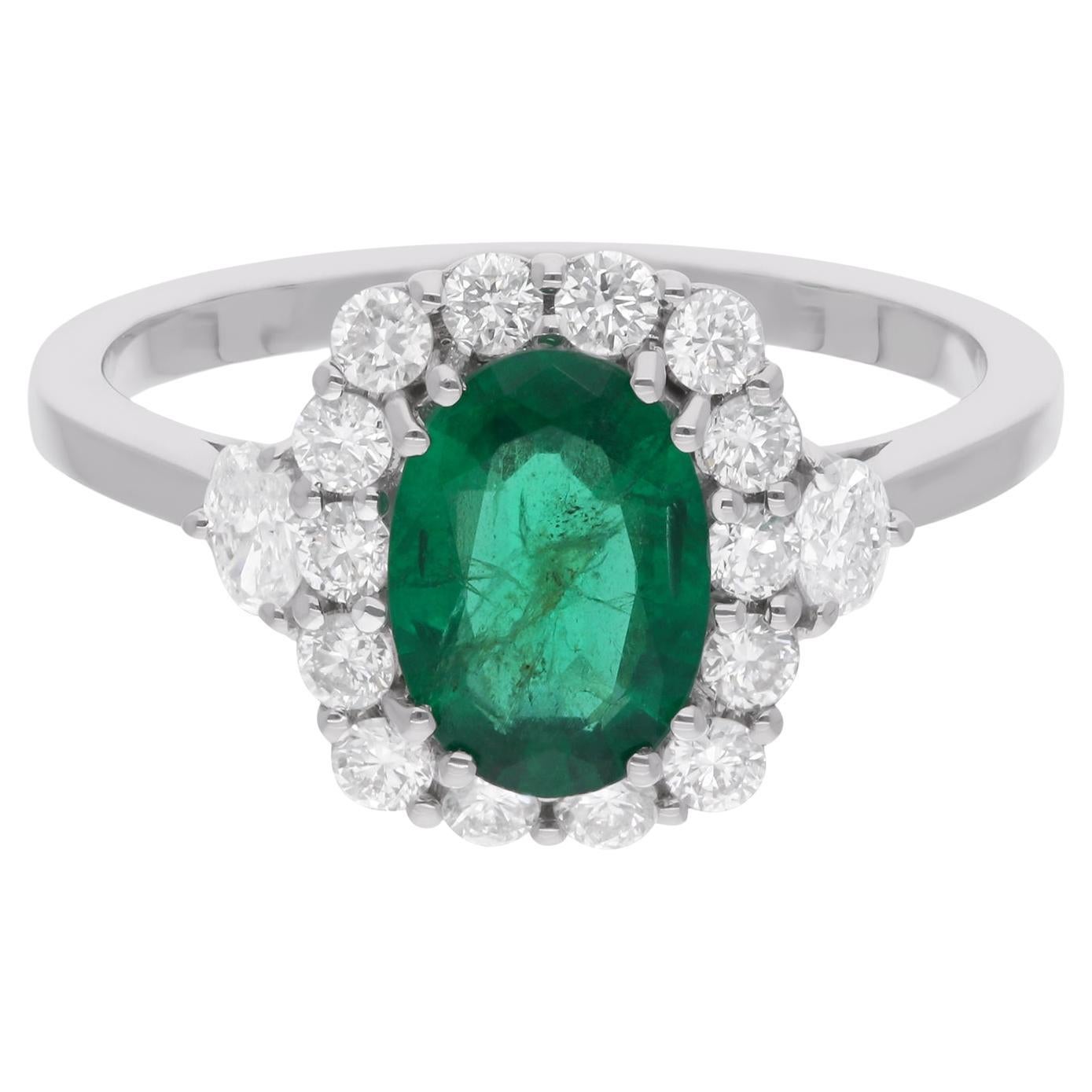 En venta: Oval Zambian Emerald Cocktail Ring Diamond 14 Karat White Gold Handmade Jewelry