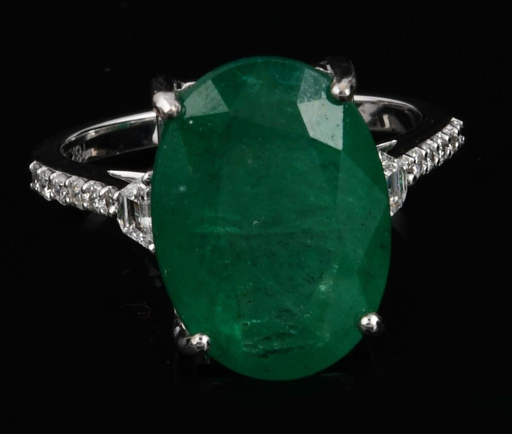 Modern Oval Zambian Emerald Gemstone Cocktail Ring Diamond Pave 18 Karat White Gold For Sale