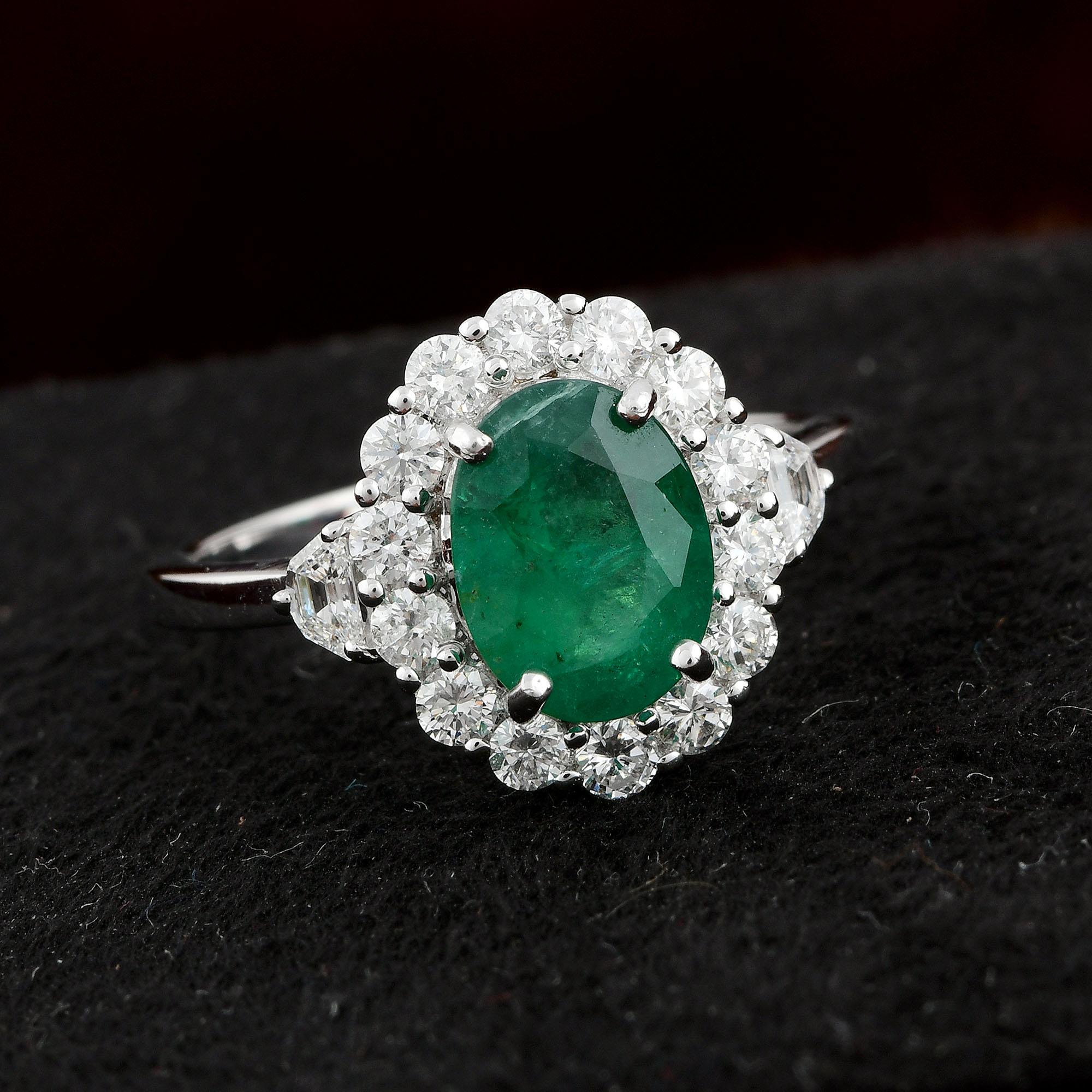 Modern Real Zambian Emerald H/SI Diamond Engagement Ring 18 Karat White Gold 2.26 Tcw For Sale