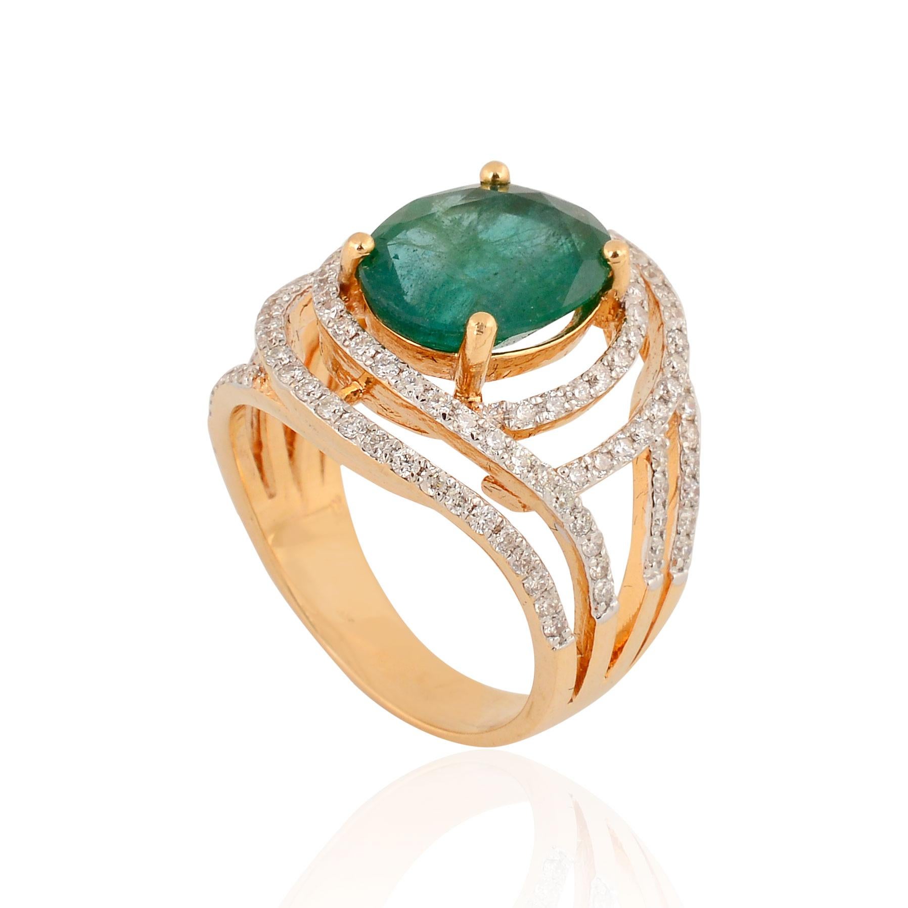 Modern Oval Natural Emerald Gemstone Ring Diamond Pave 14k Yellow Gold Fine Jewelry For Sale