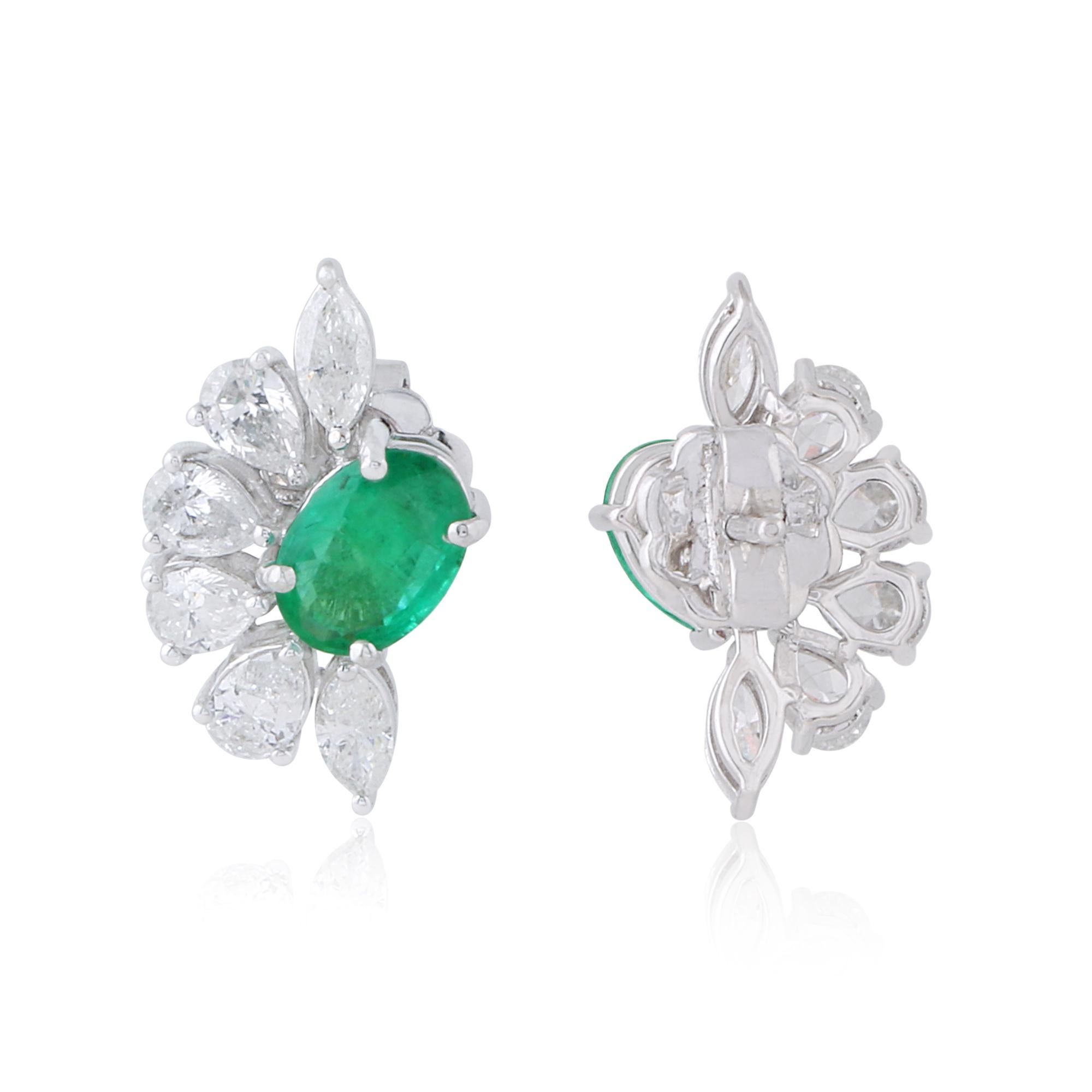 Item Code :- CN-32237
Gross Weight :- 3.57 gm approx.
14k White Gold Weight :- 3.10 gm
Diamond Weight :- 1.25 carat  ( AVERAGE DIAMOND CLARITY SI1-SI2 & COLOR H-I )
Emerald Weight :- 1.10 carat

✦ Sizing
.....................
We can adjust most