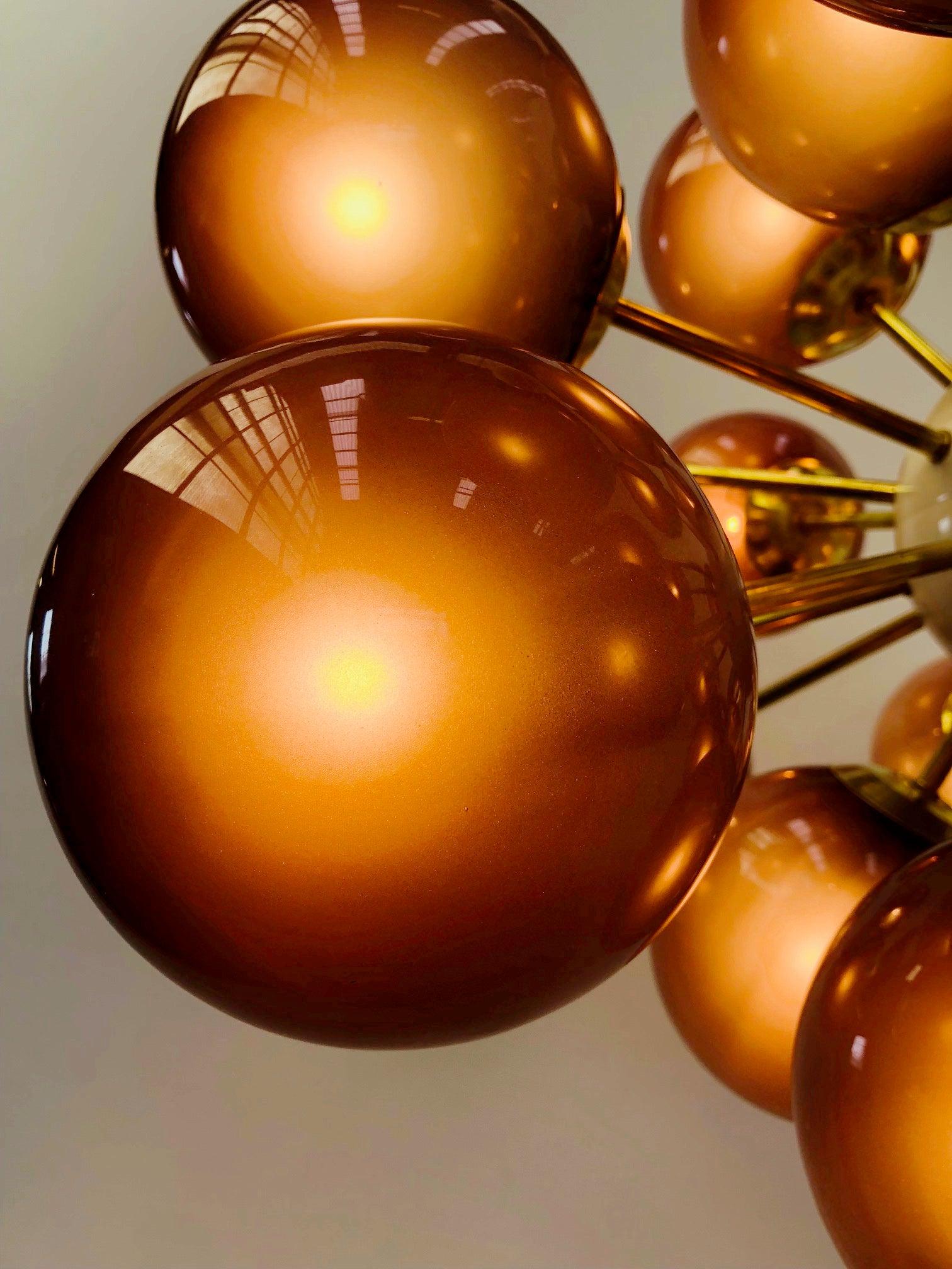 Lampadario Ovale Sputnik di Fabio Ltd in vendita 3